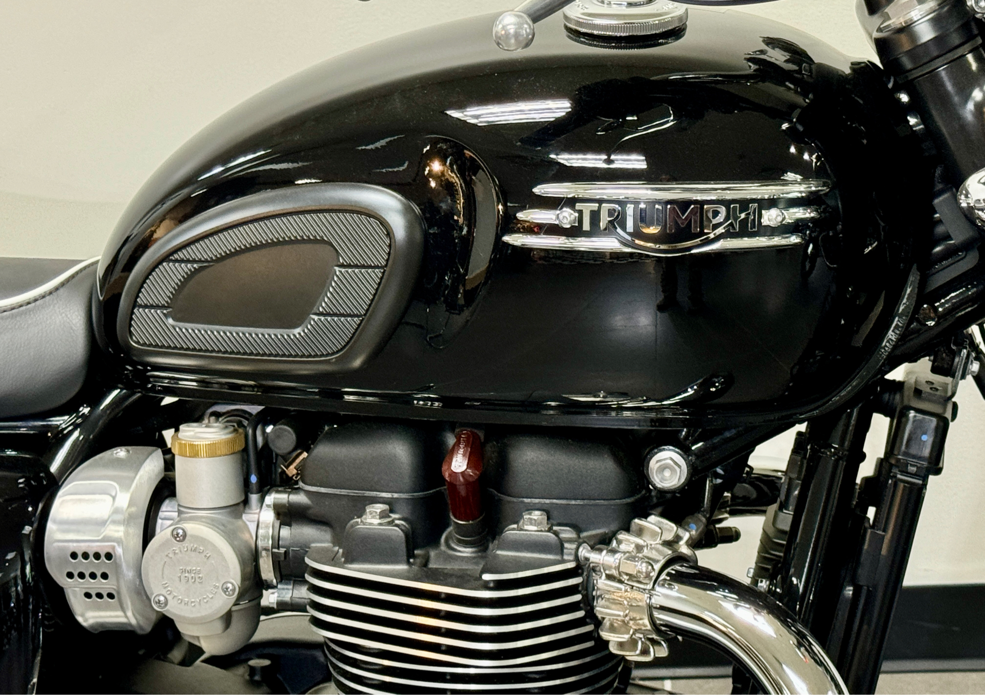 2023 Triumph Bonneville T120 in Enfield, Connecticut - Photo 4