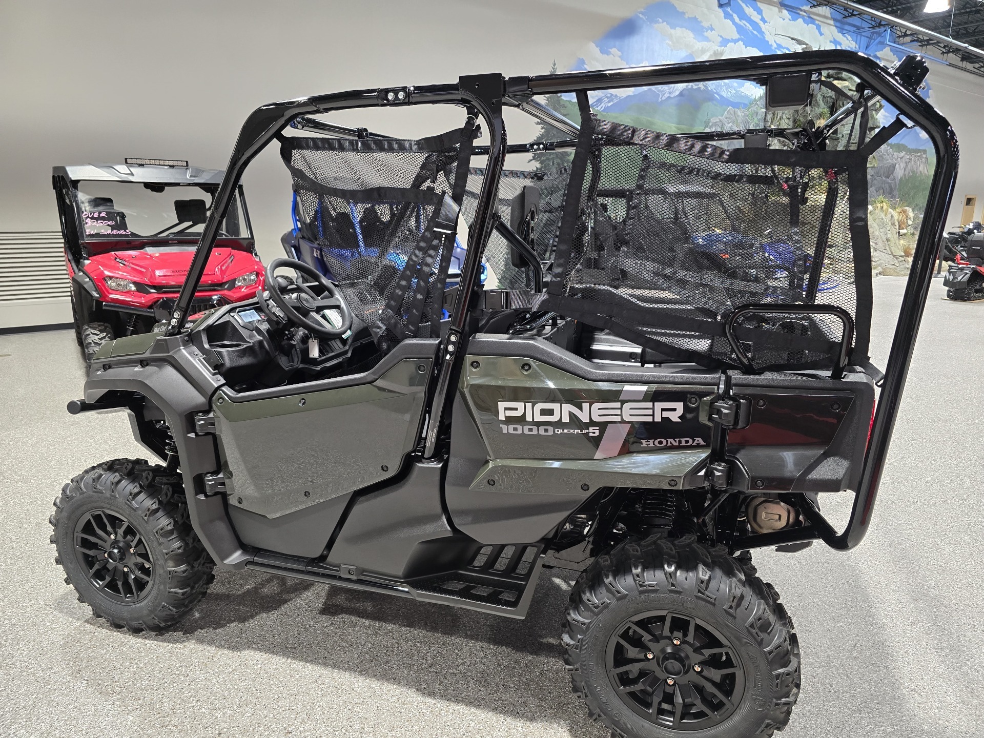 2024 Honda Pioneer 1000-5 Deluxe in Gorham, New Hampshire - Photo 8