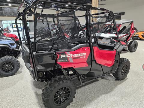 2024 Honda Pioneer 1000-5 Deluxe in Gorham, New Hampshire - Photo 6