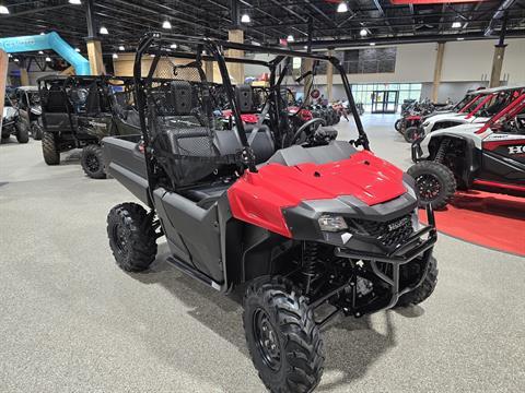 2025 Honda Pioneer 700 in Gorham, New Hampshire - Photo 4