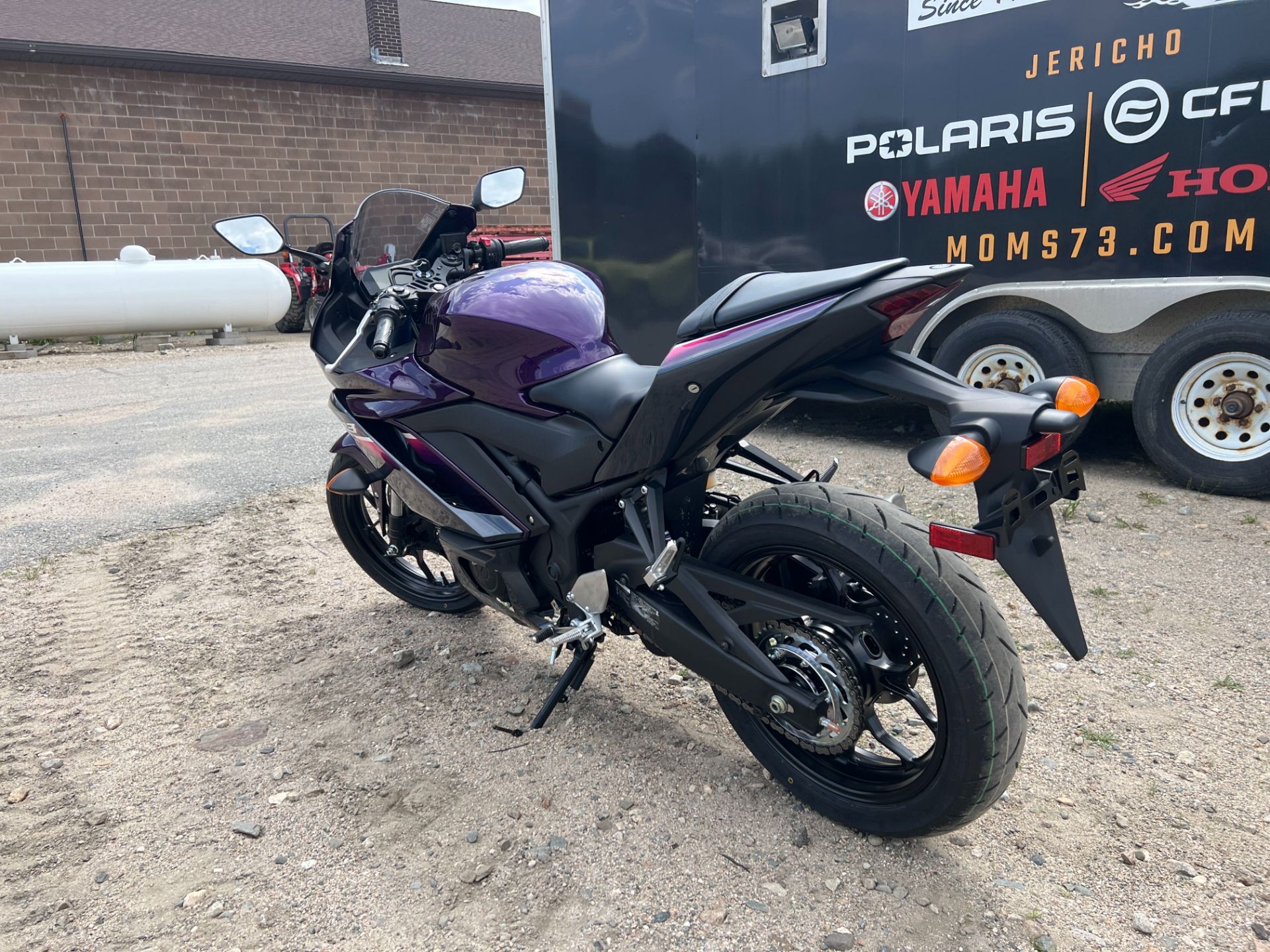 2023 Yamaha YZF-R3 ABS in Gorham, New Hampshire - Photo 3