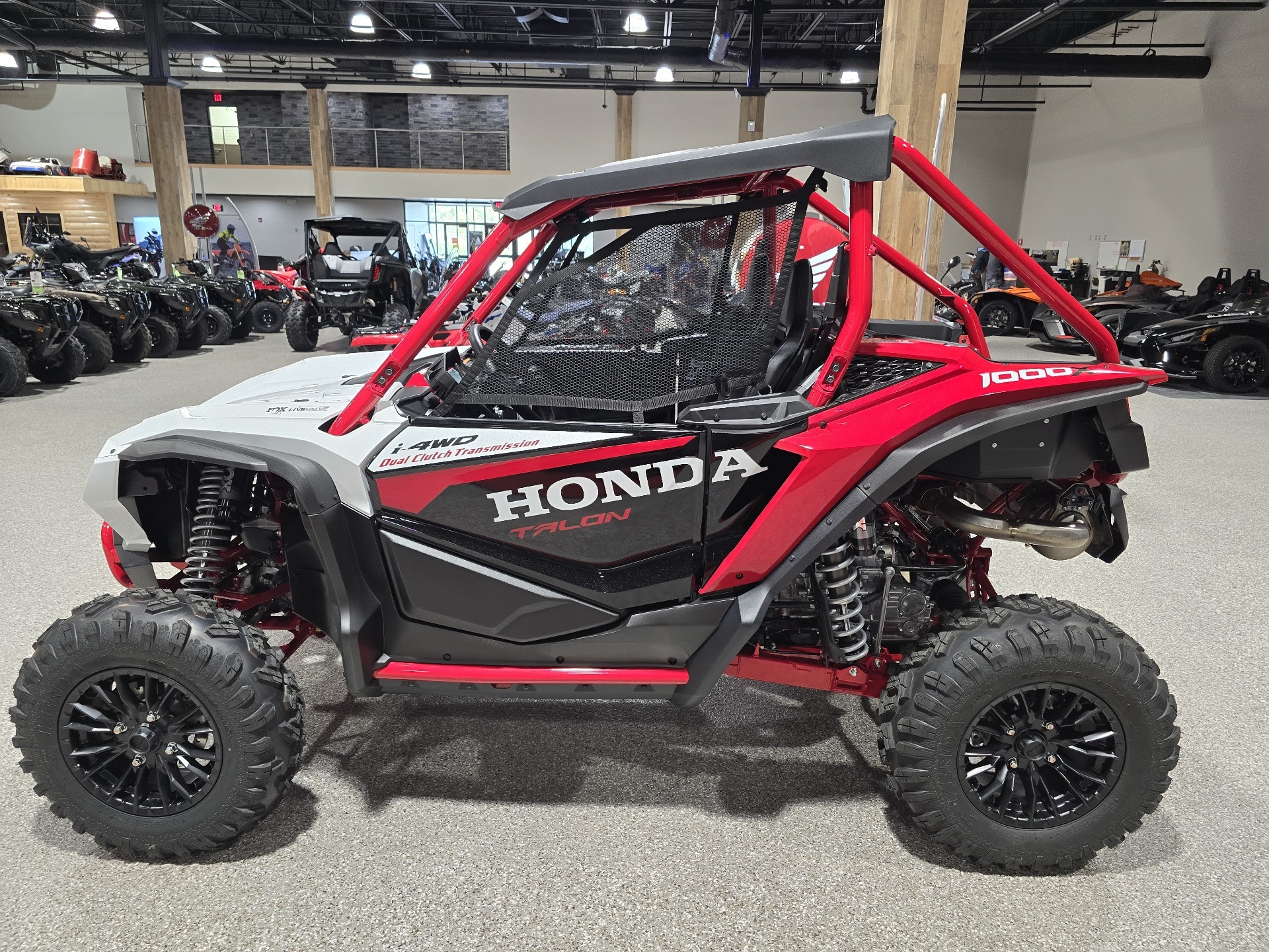 2024 Honda Talon 1000X FOX Live Valve in Gorham, New Hampshire - Photo 8