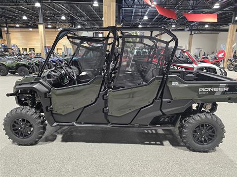 2024 Honda Pioneer 1000-6 Deluxe Crew in Gorham, New Hampshire - Photo 8