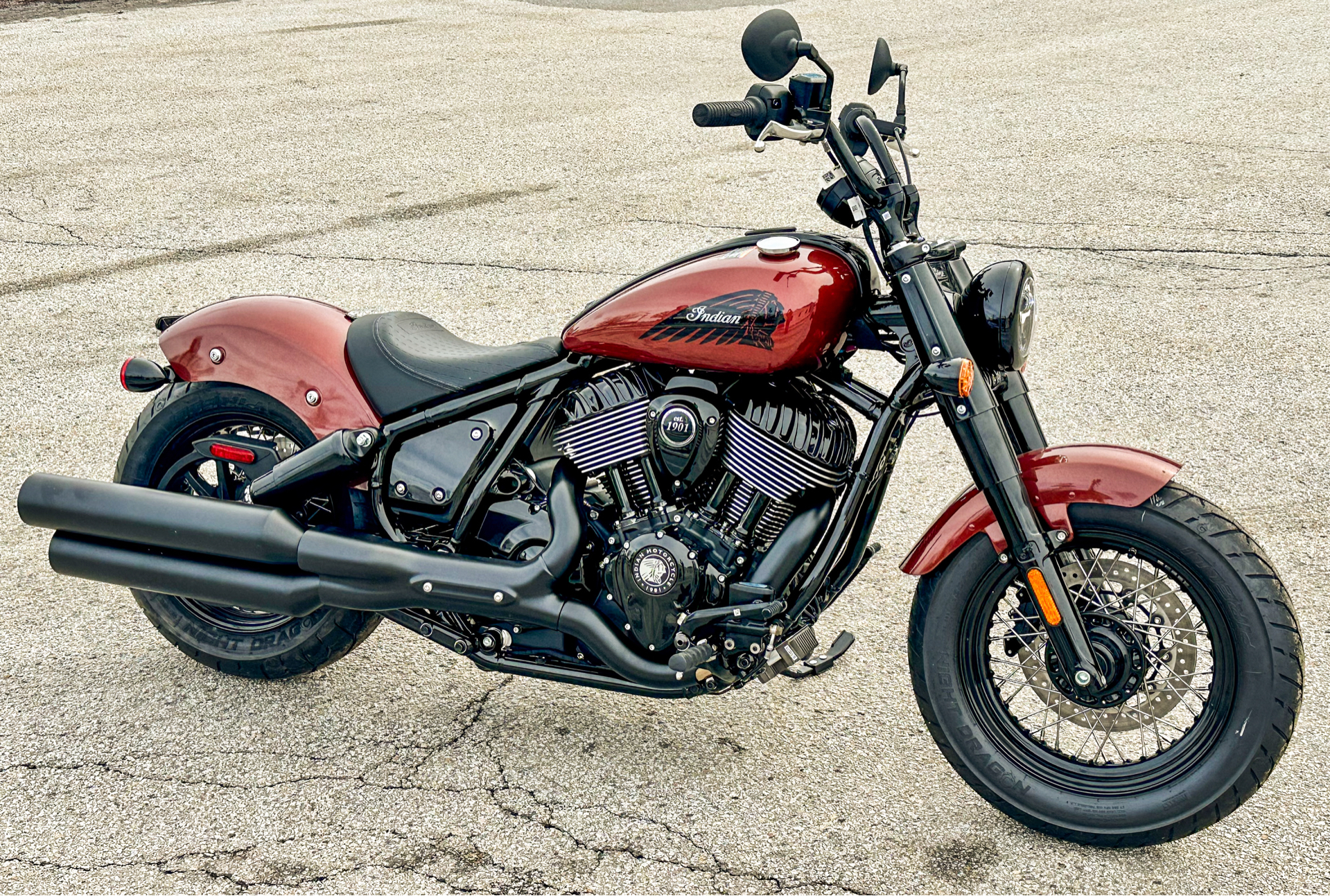 2024 Indian Motorcycle Chief Bobber Dark Horse® Icon in Manchester, New Hampshire - Photo 11