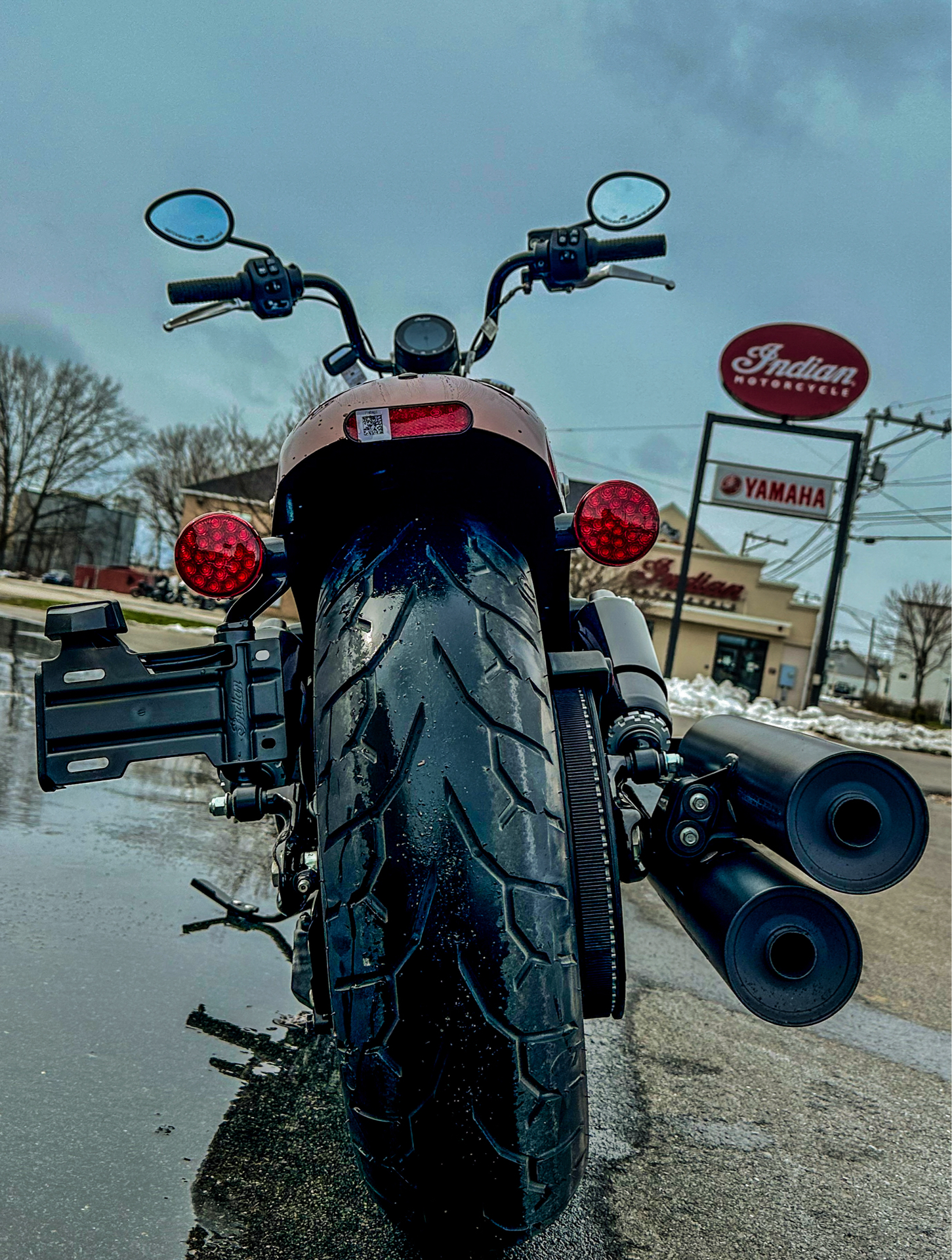 2024 Indian Motorcycle Chief Bobber Dark Horse® Icon in Manchester, New Hampshire - Photo 12