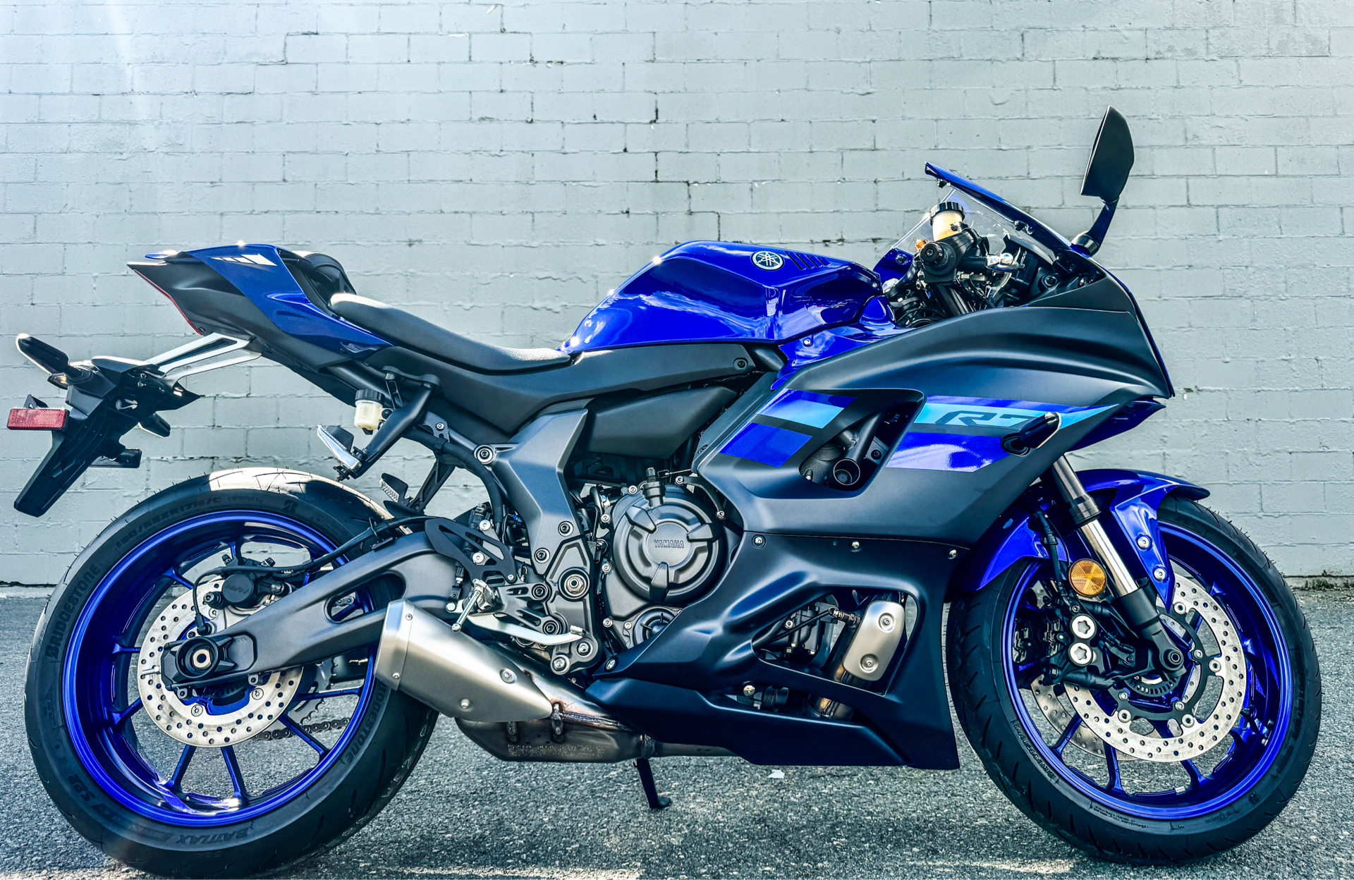 2024 Yamaha YZF-R7 in Manchester, New Hampshire - Photo 15