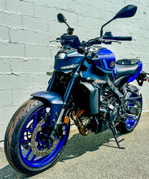 2024 Yamaha MT-09 in Manchester, New Hampshire - Photo 7