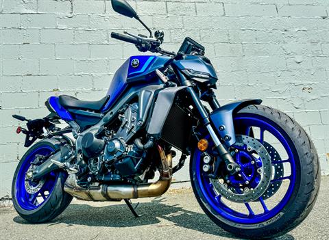 2024 Yamaha MT-09 in Manchester, New Hampshire - Photo 13