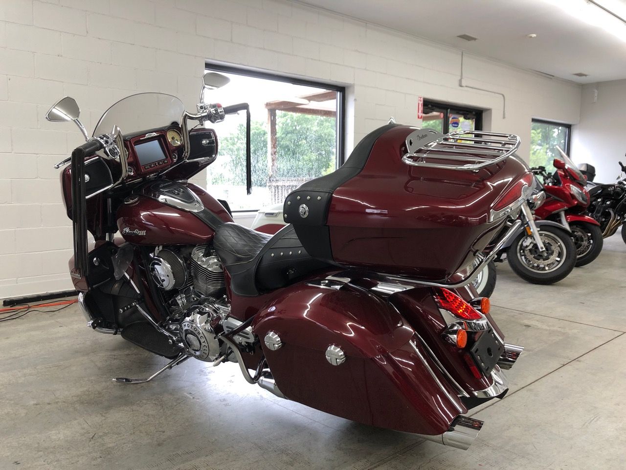 2017 Indian Motorcycle Roadmaster® in Manchester, New Hampshire - Photo 8