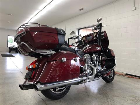 2017 Indian Motorcycle Roadmaster® in Manchester, New Hampshire - Photo 9