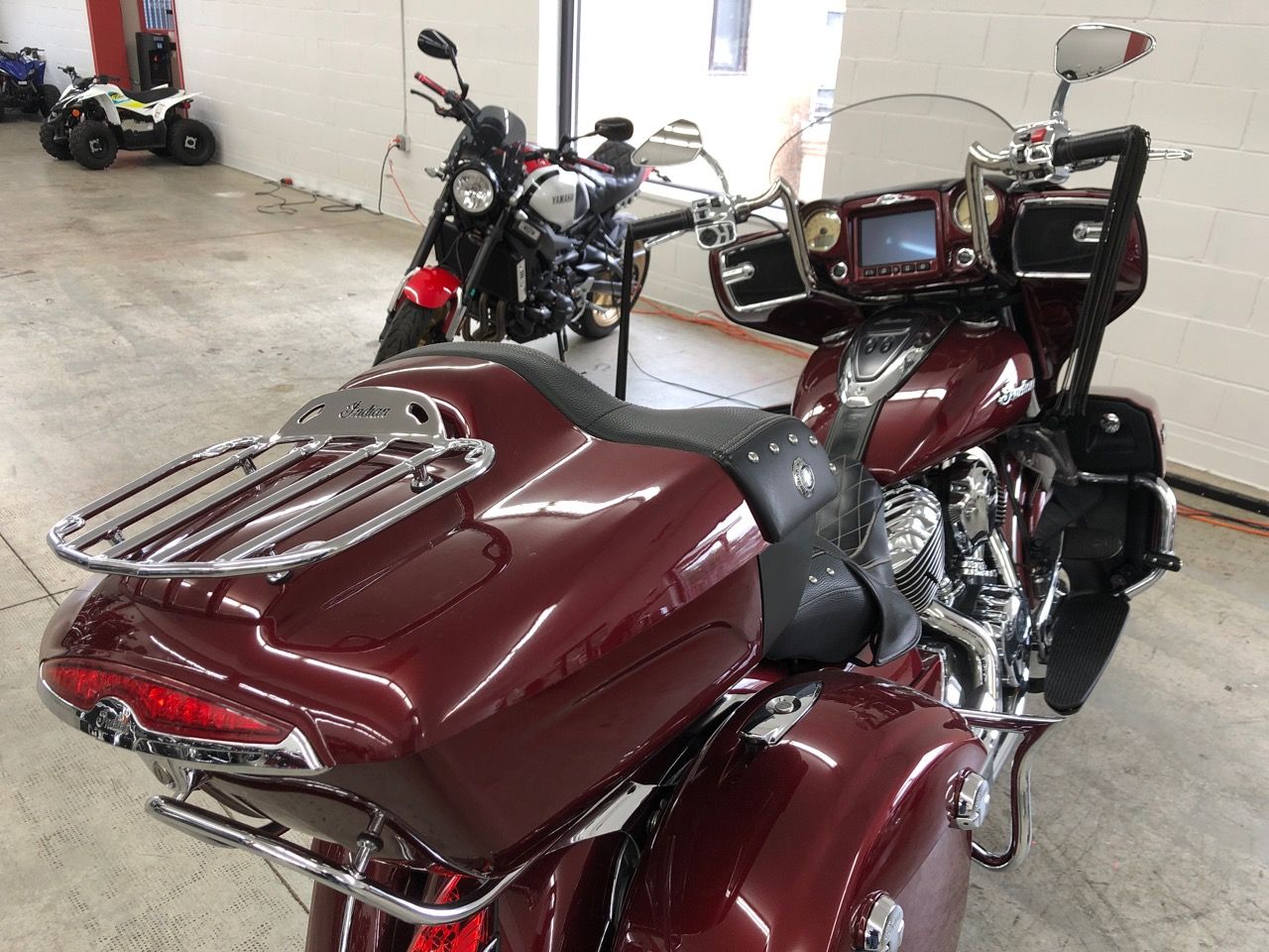 2017 Indian Motorcycle Roadmaster® in Manchester, New Hampshire - Photo 13