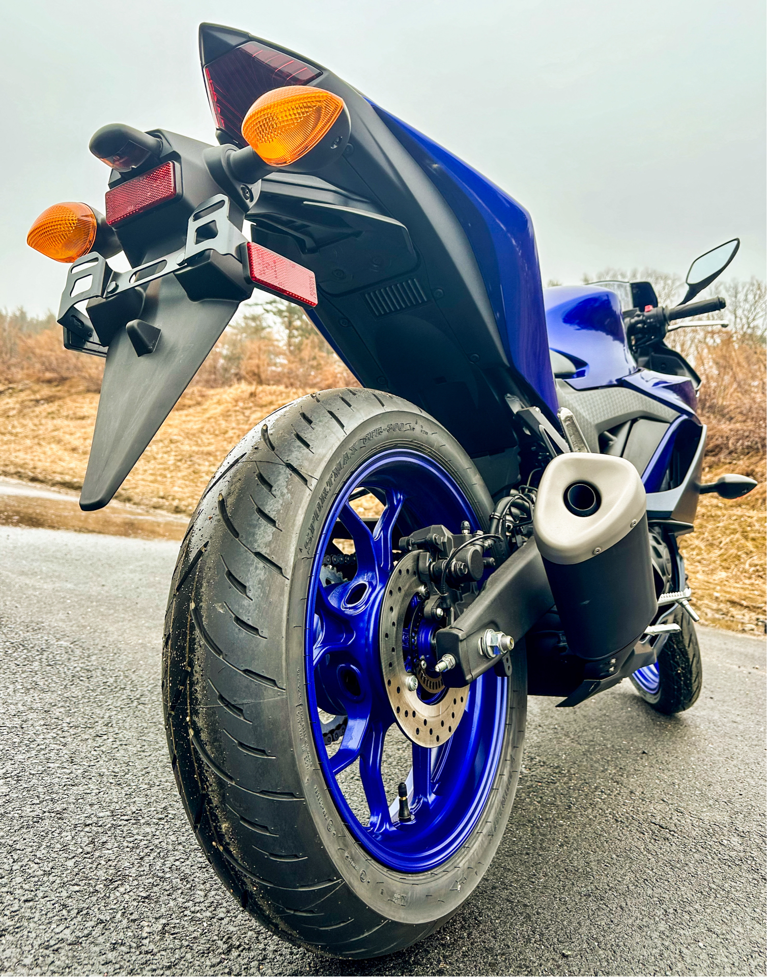 2023 Yamaha YZF-R3 ABS in Manchester, New Hampshire - Photo 11