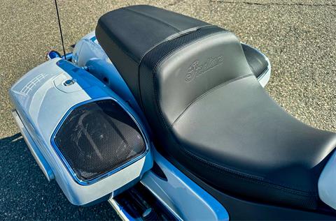 2024 Indian Motorcycle Challenger® Limited with PowerBand Audio Package in Manchester, New Hampshire - Photo 2