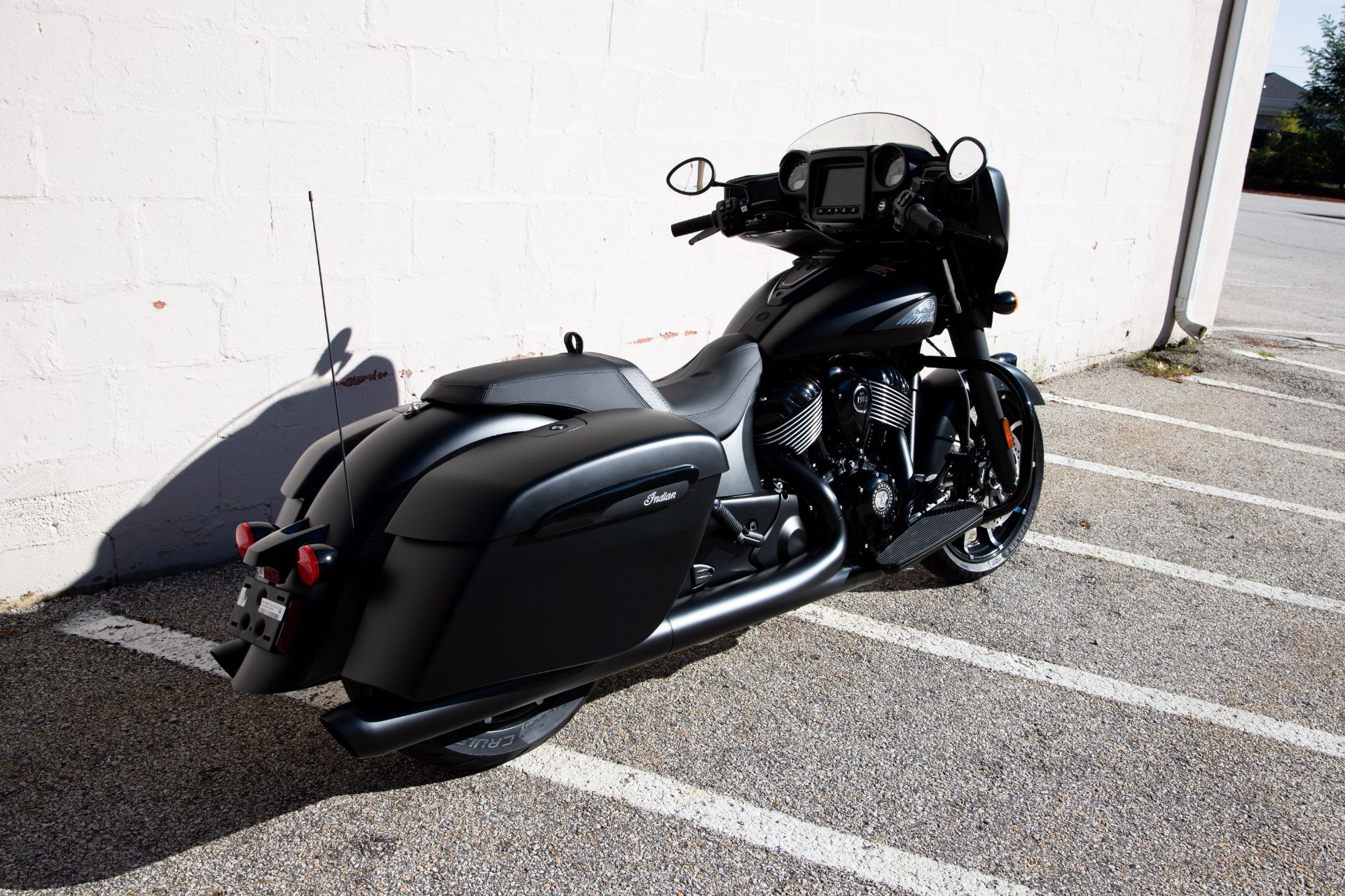 2024 Indian Motorcycle Chieftain® Dark Horse® in Manchester, New Hampshire - Photo 4