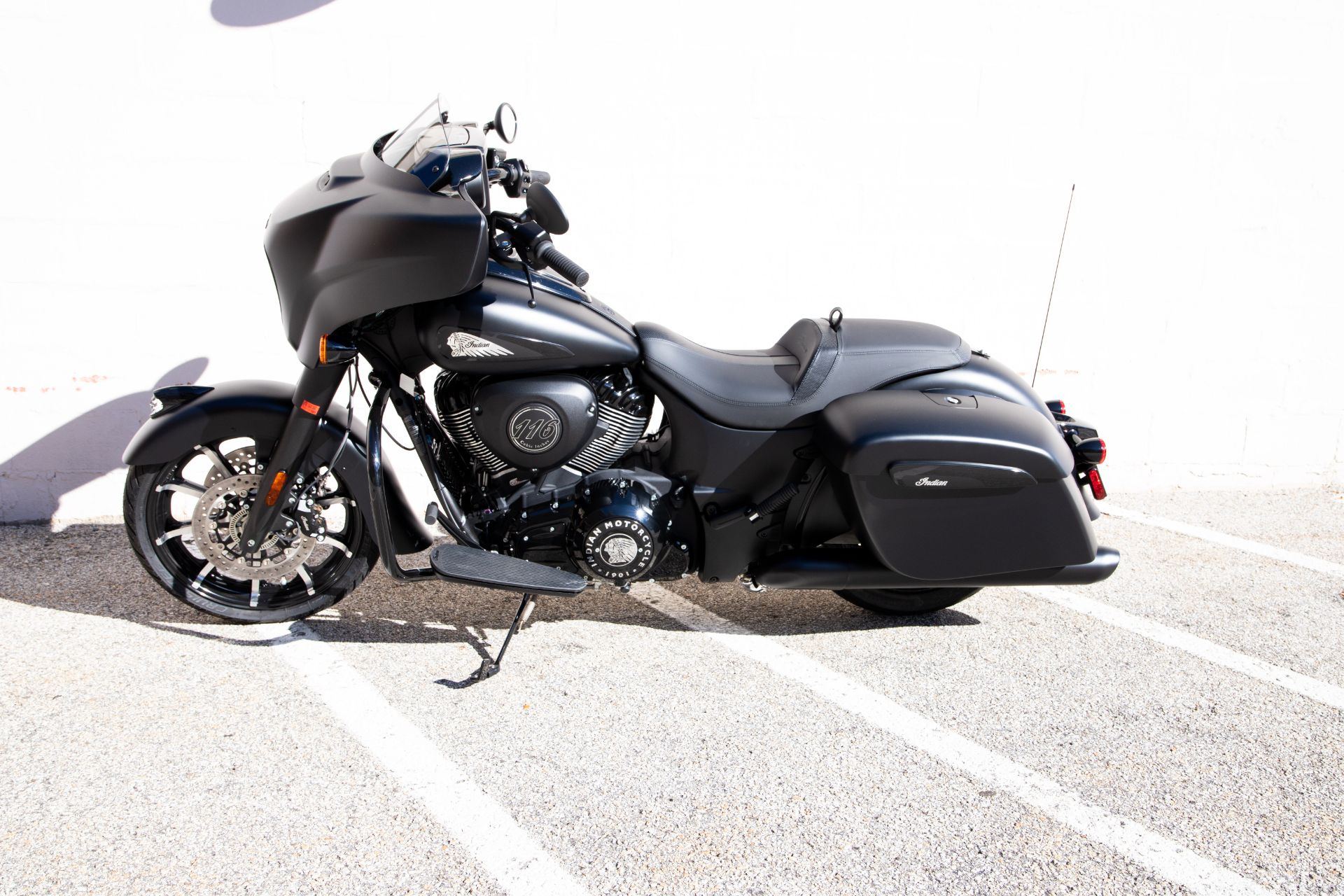 2024 Indian Motorcycle Chieftain® Dark Horse® in Manchester, New Hampshire - Photo 7