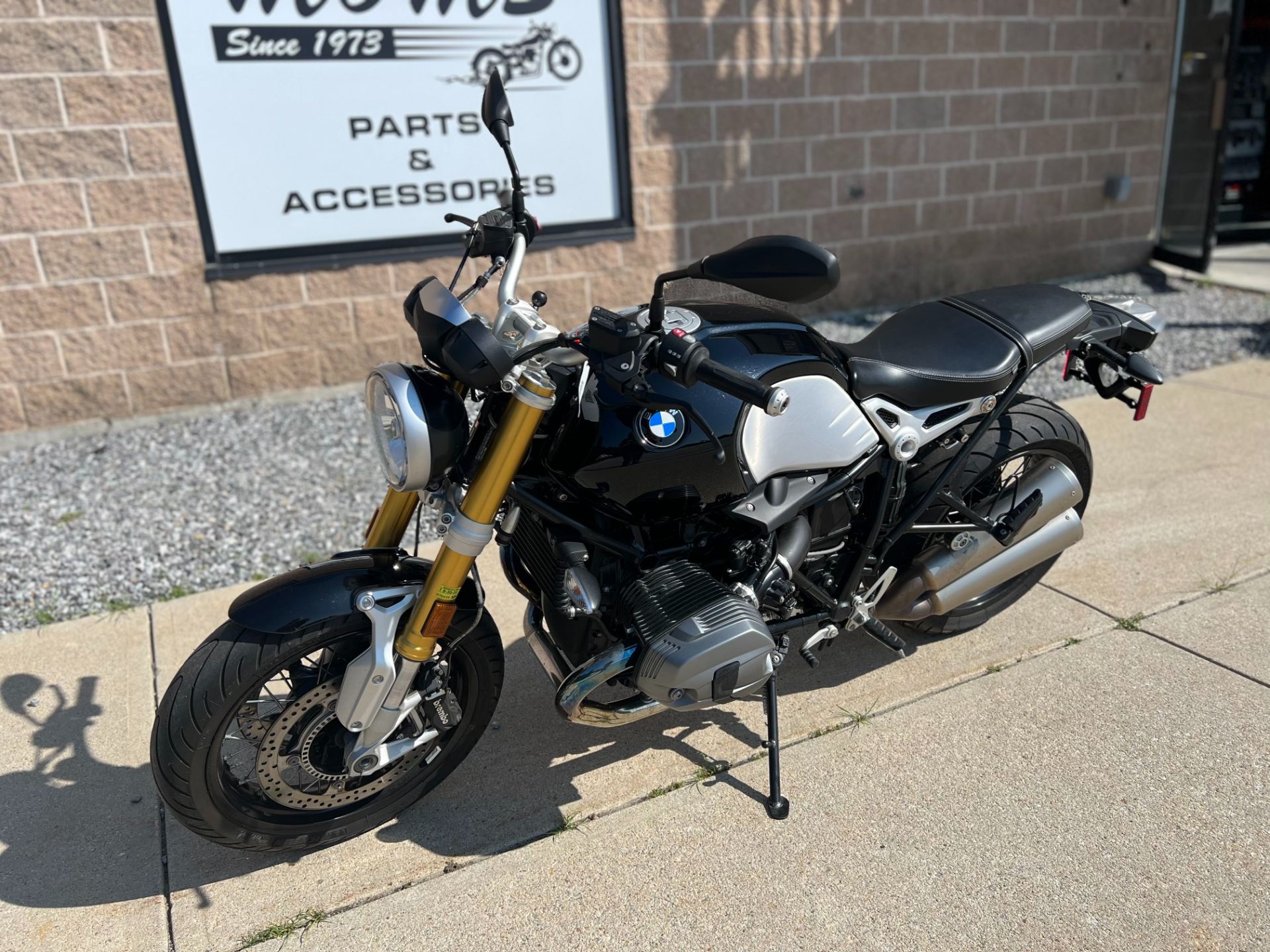 2015 BMW R nineT in Manchester, New Hampshire - Photo 6