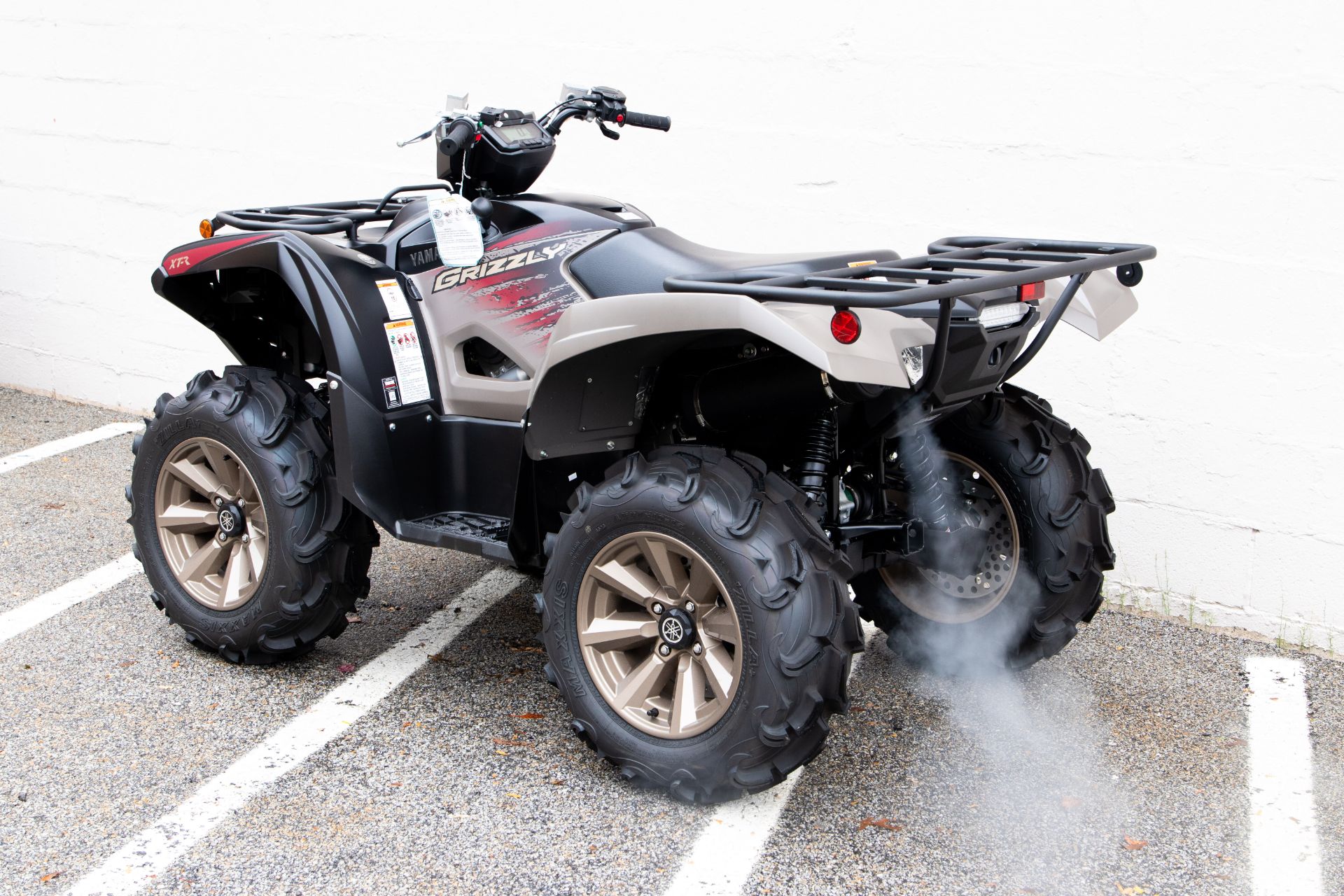 2024 Yamaha Grizzly EPS XT-R in Manchester, New Hampshire - Photo 8