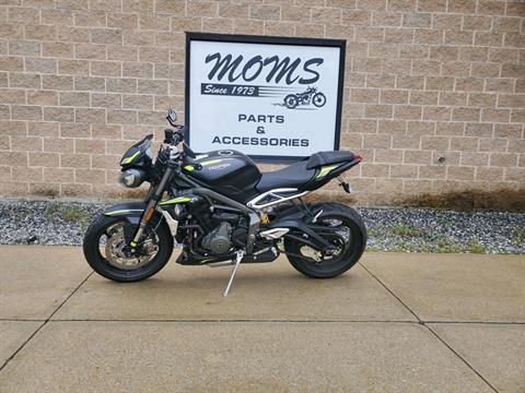 2022 Triumph Street Triple RS in Manchester, New Hampshire - Photo 4