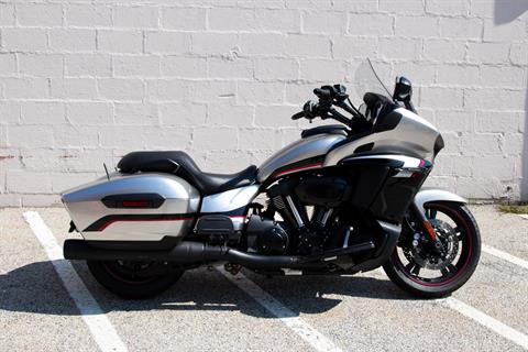 2018 Yamaha Star Eluder in Manchester, New Hampshire