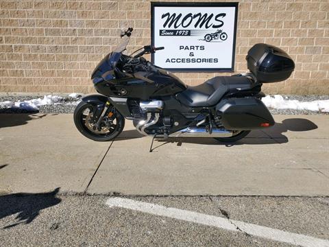 2014 Honda CTX®1300 Deluxe in Manchester, New Hampshire - Photo 2