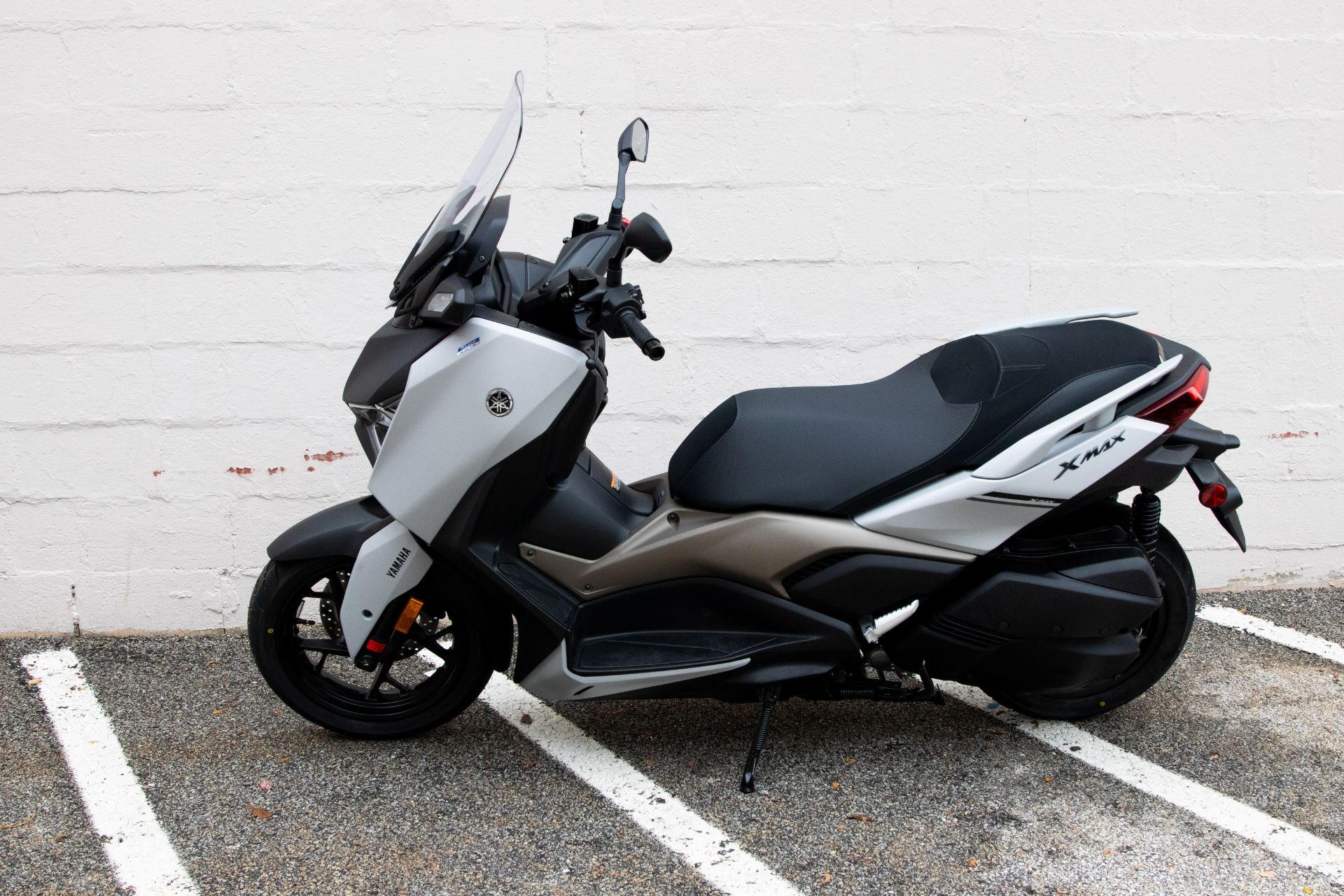 2024 Yamaha XMAX in Manchester, New Hampshire - Photo 7