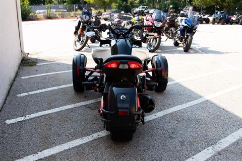 2015 Can-Am Spyder® F3 SM6 in Manchester, New Hampshire - Photo 7