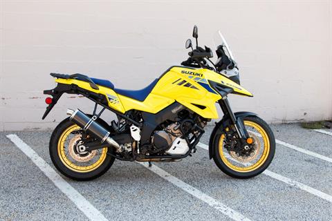 2020 Suzuki V-Strom 1050XT in Manchester, New Hampshire