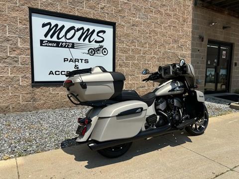 2023 Indian Motorcycle Roadmaster® Dark Horse® in Manchester, New Hampshire - Photo 3