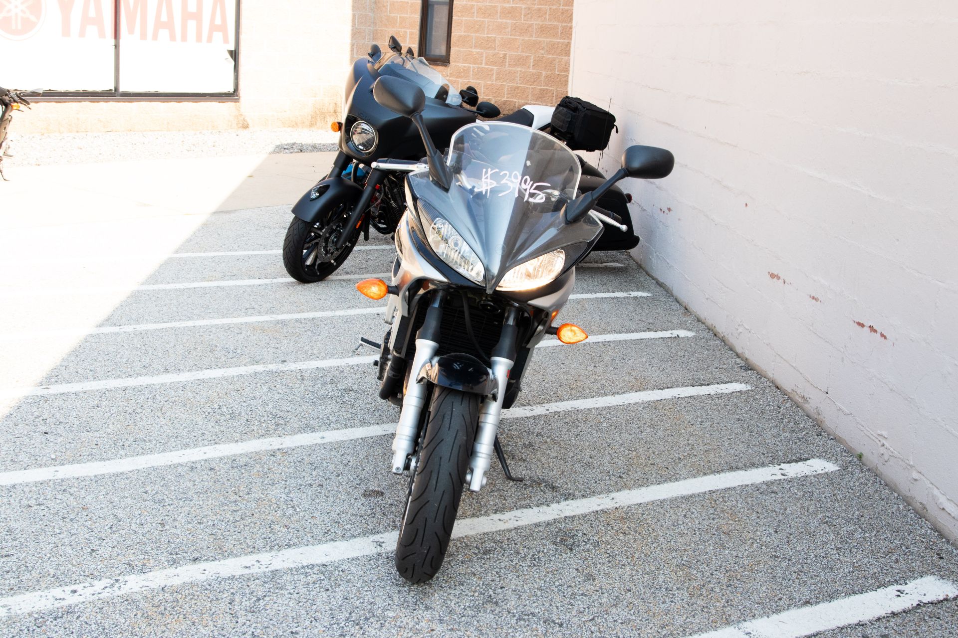 2004 Yamaha FZ6 in Manchester, New Hampshire - Photo 3