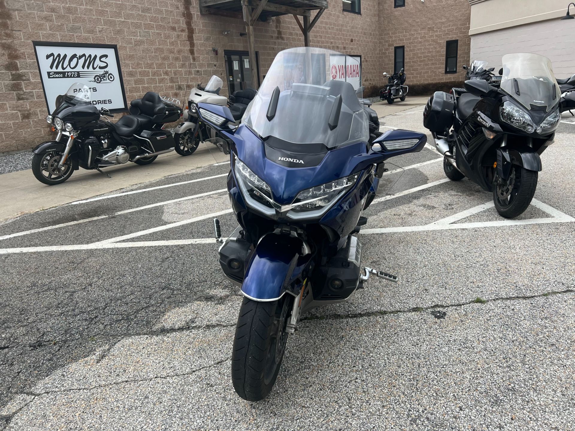 2018 Honda GOLD WING TOUR DCT in Manchester, New Hampshire - Photo 5