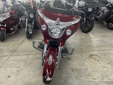 2018 Indian Motorcycle Roadmaster® ABS in Manchester, New Hampshire - Photo 2