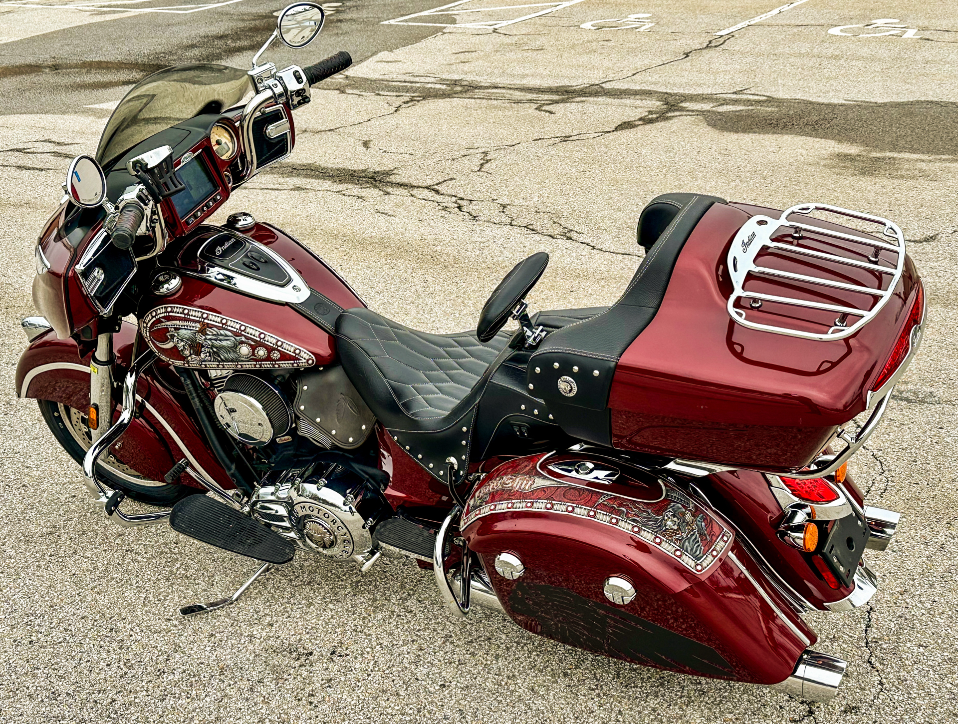 2018 Indian Motorcycle Roadmaster® ABS in Manchester, New Hampshire - Photo 14