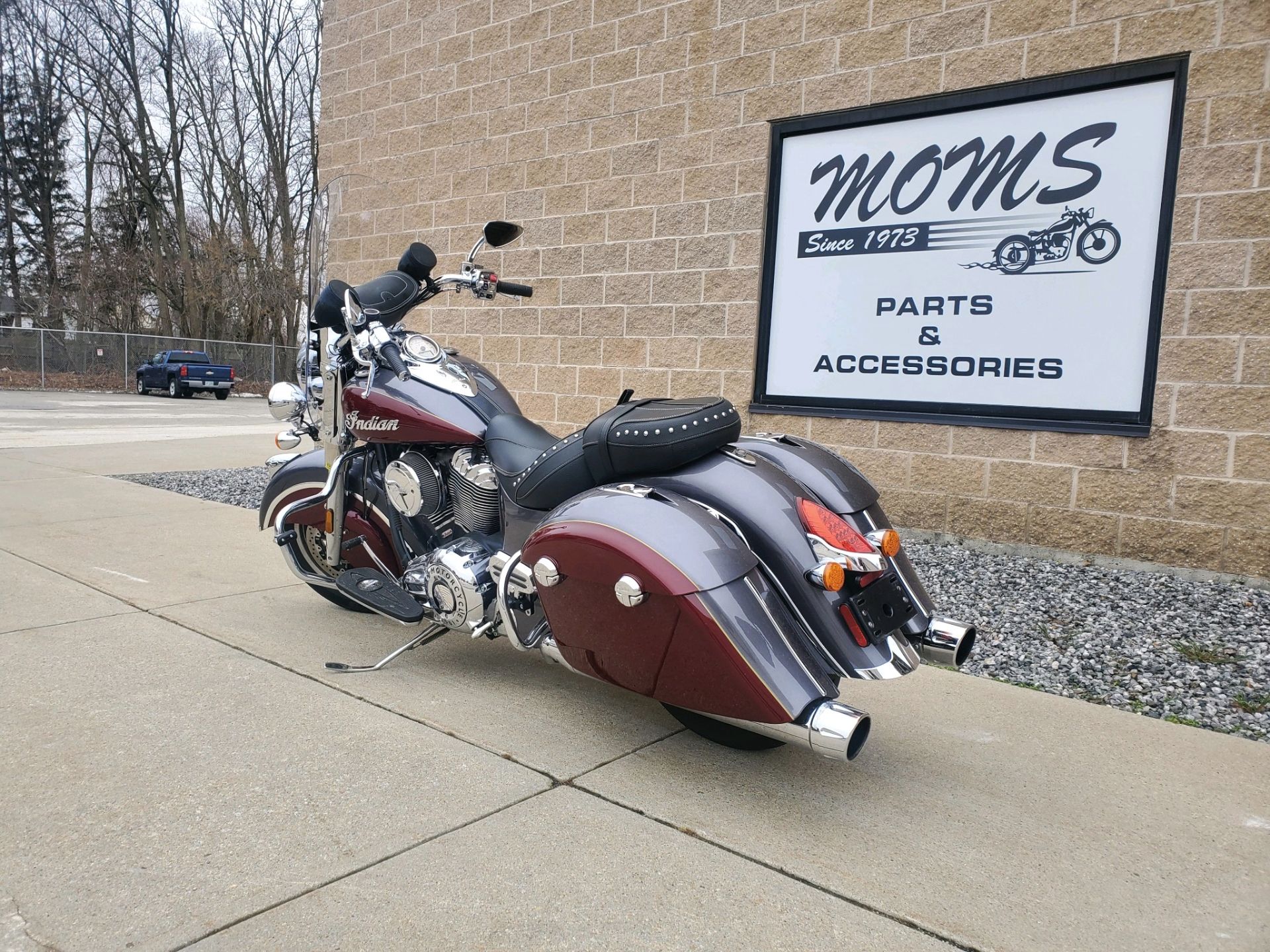 2017 Indian Motorcycle Springfield® in Manchester, New Hampshire - Photo 7