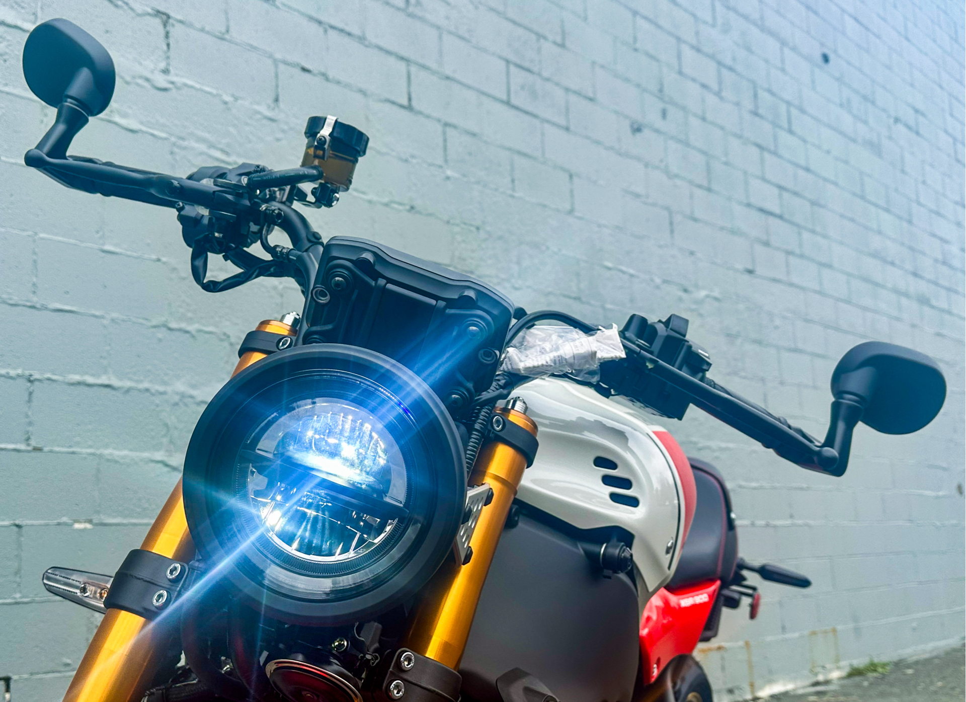 2024 Yamaha XSR900 in Manchester, New Hampshire - Photo 4