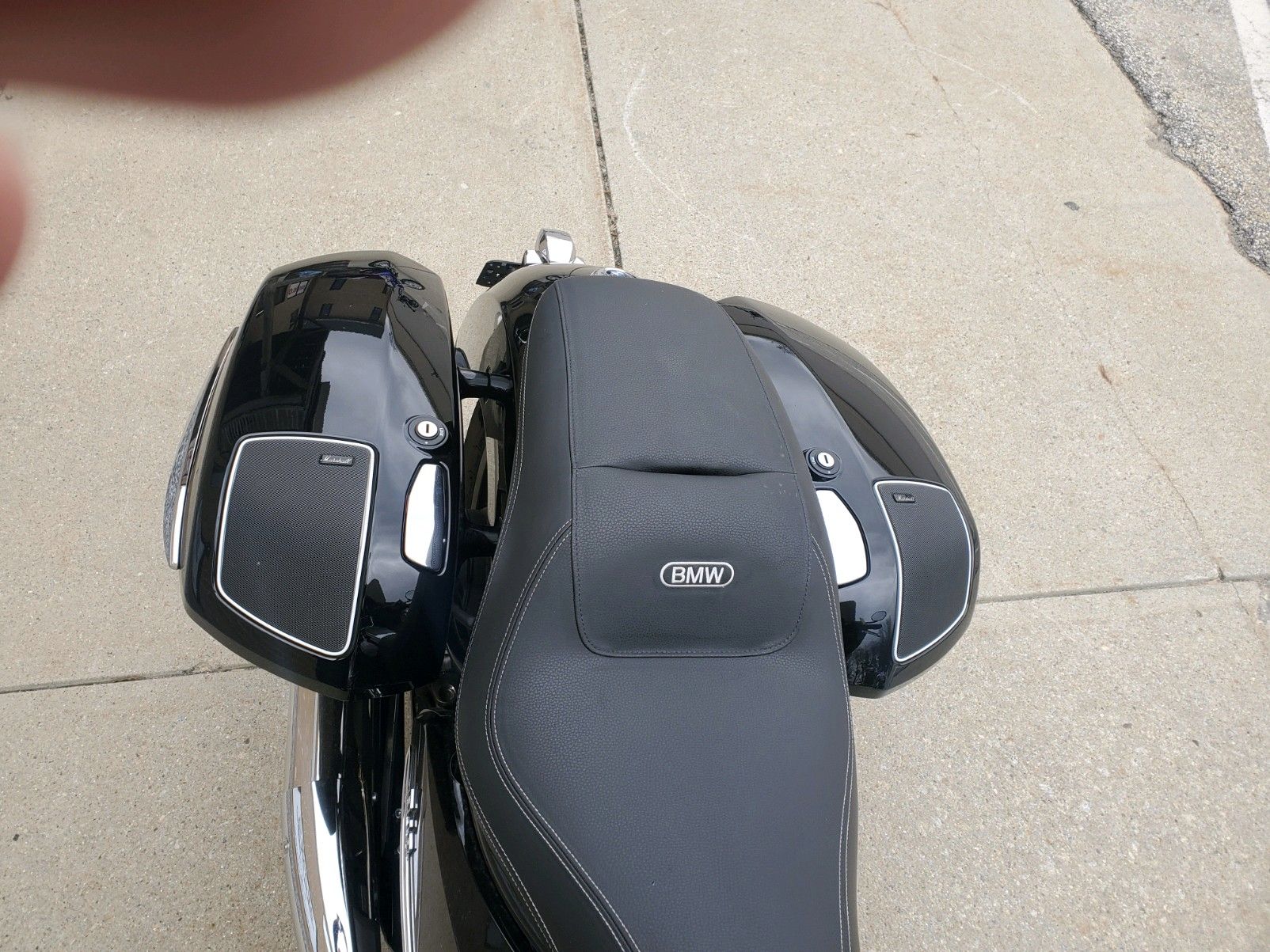 2023 BMW R 18 B in Manchester, New Hampshire - Photo 10
