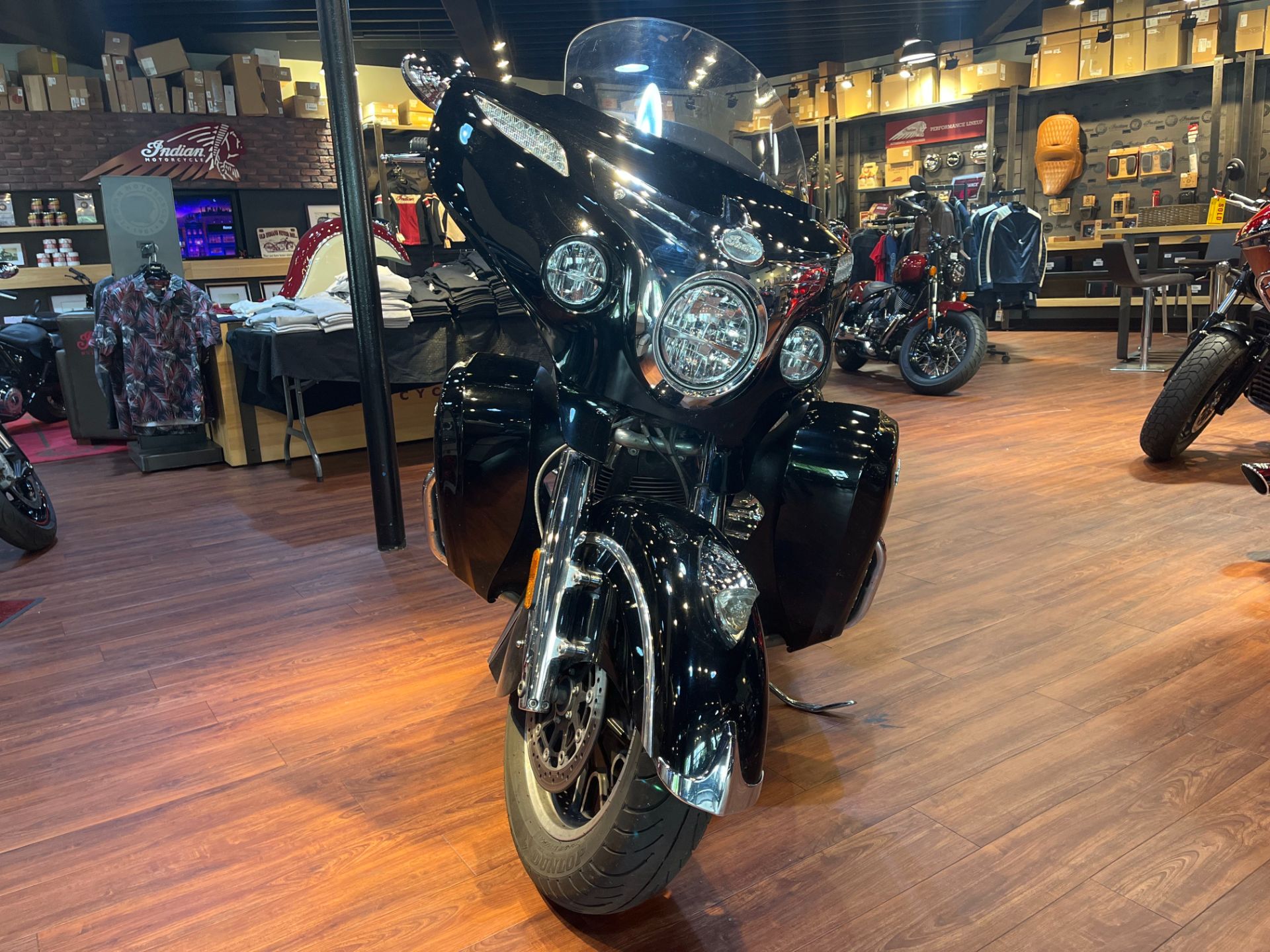 2016 Indian Motorcycle Roadmaster® in Manchester, New Hampshire - Photo 8