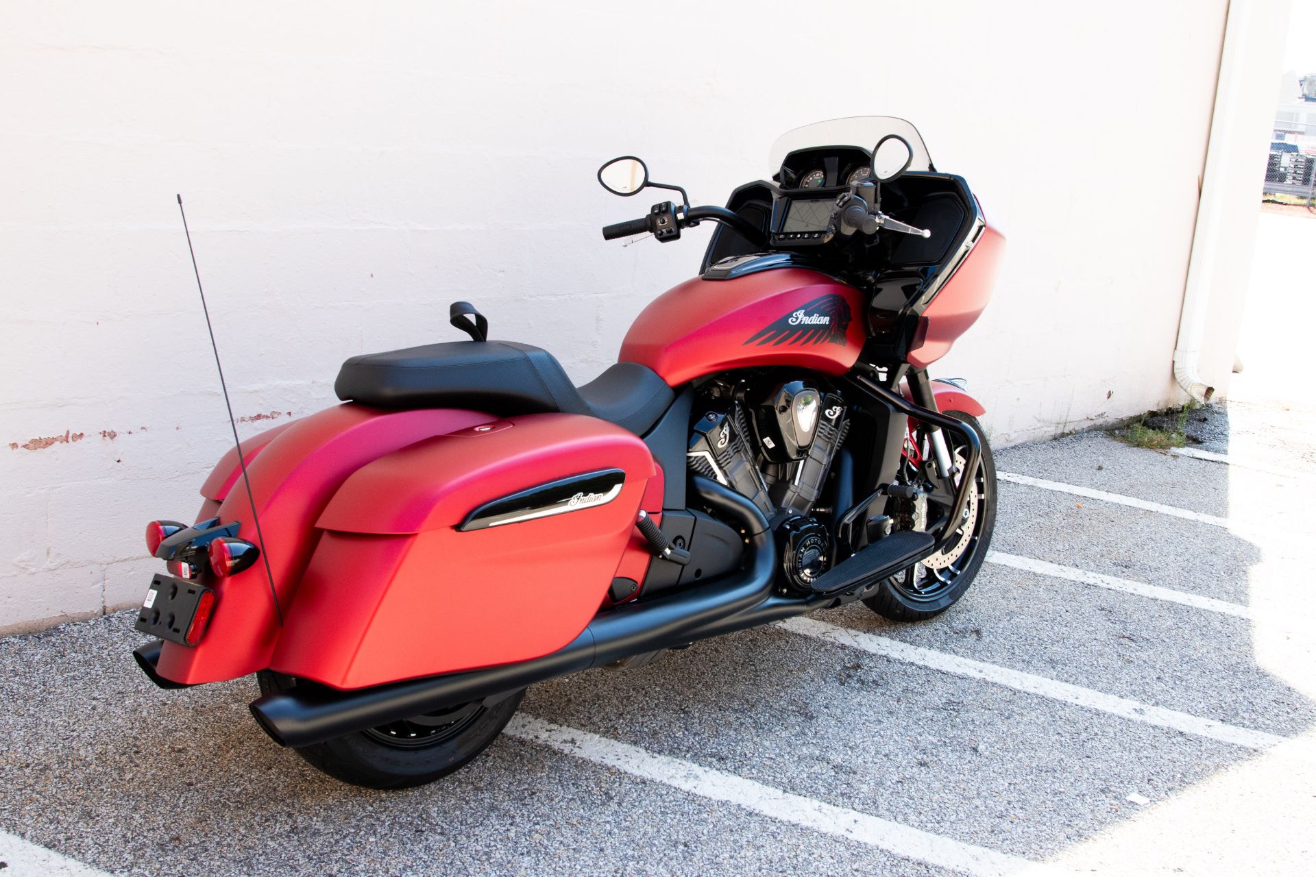 2024 Indian Motorcycle Challenger® Dark Horse® in Manchester, New Hampshire - Photo 5