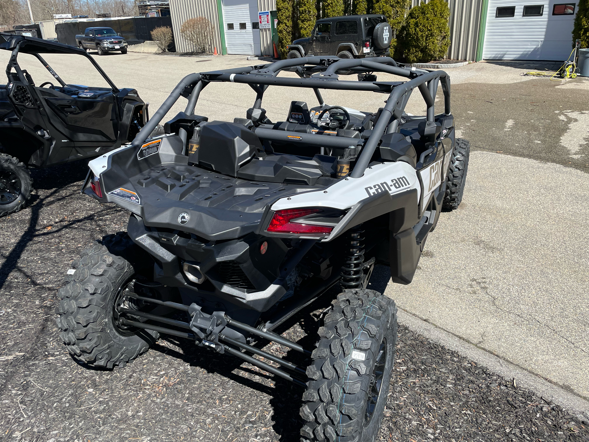 2024 Can-Am Maverick X3 Max DS Turbo in North Chelmsford, Massachusetts - Photo 10