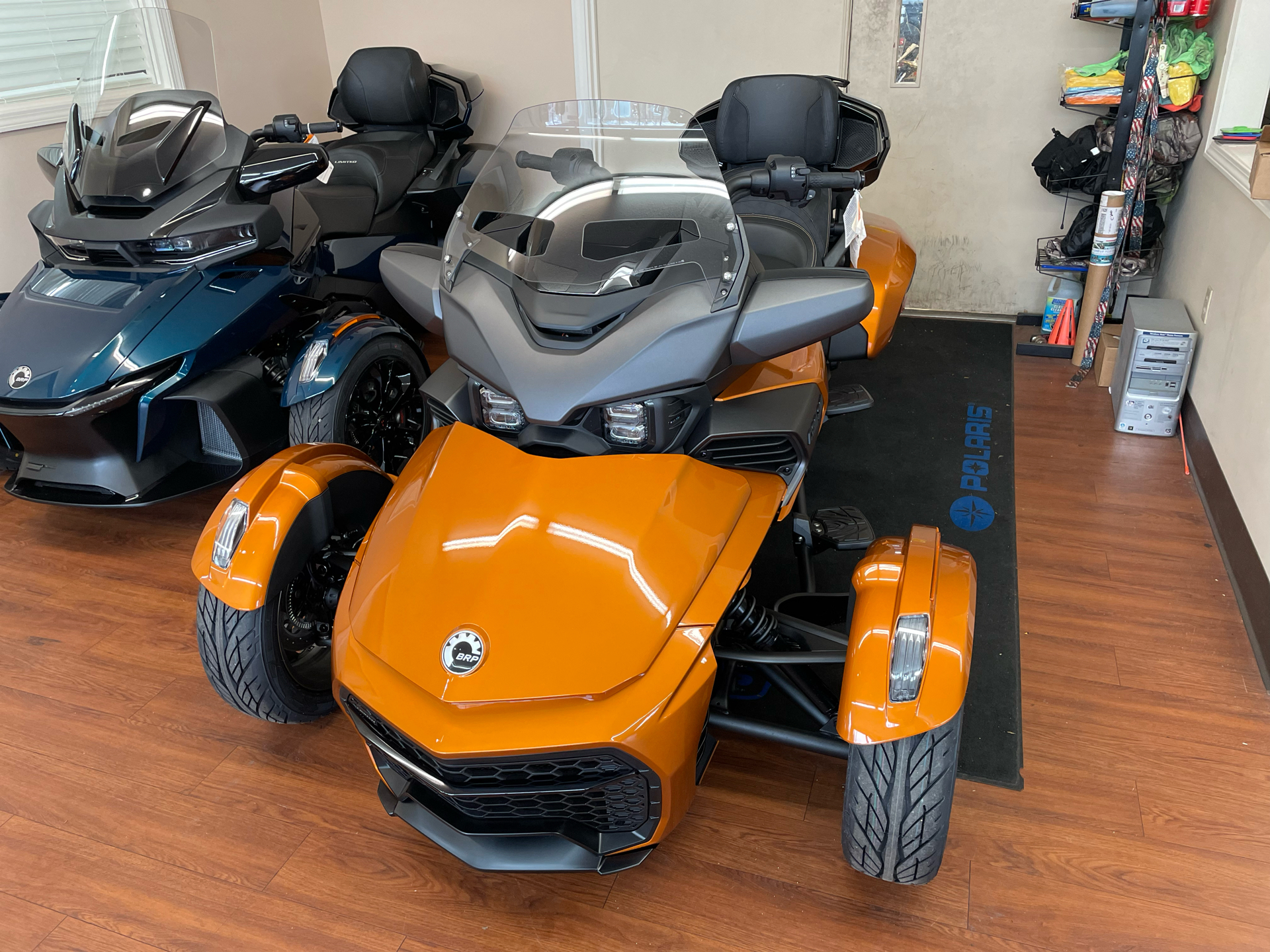 2024 Can-Am Spyder F3 Limited Special Series in North Chelmsford, Massachusetts - Photo 2