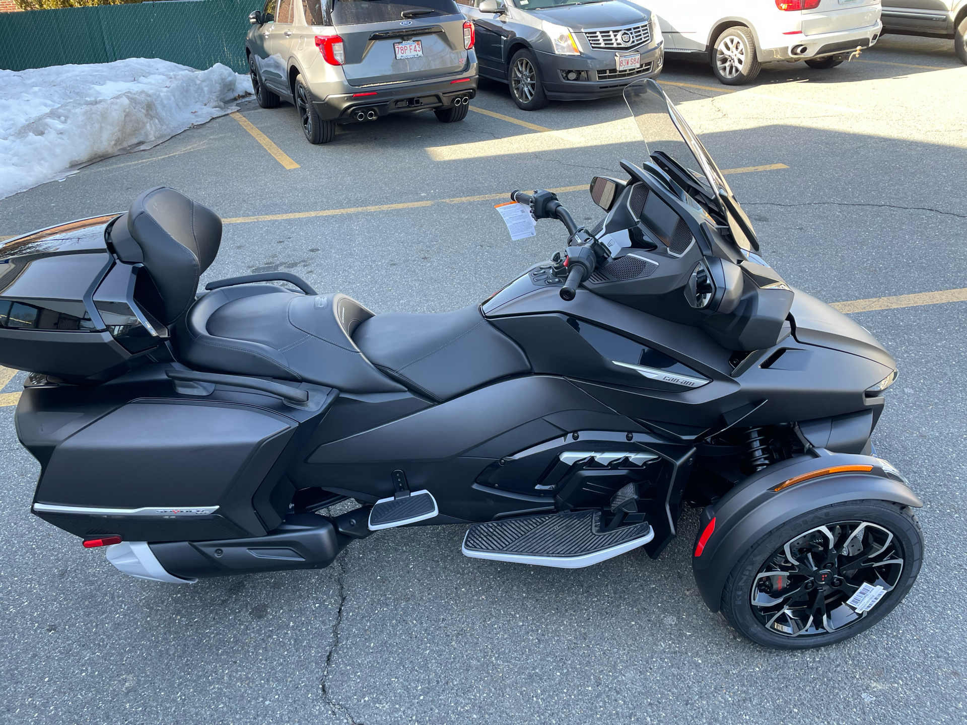 2024 Can-Am Spyder RT Limited in North Chelmsford, Massachusetts - Photo 2