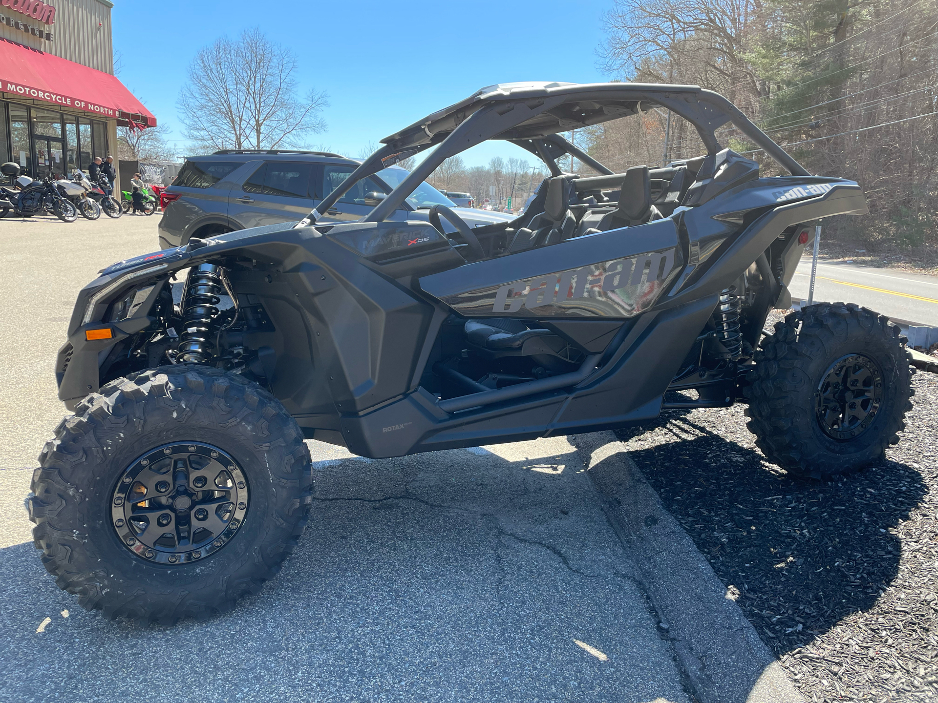 2024 Can-Am Maverick X3 X DS Turbo RR in North Chelmsford, Massachusetts - Photo 4