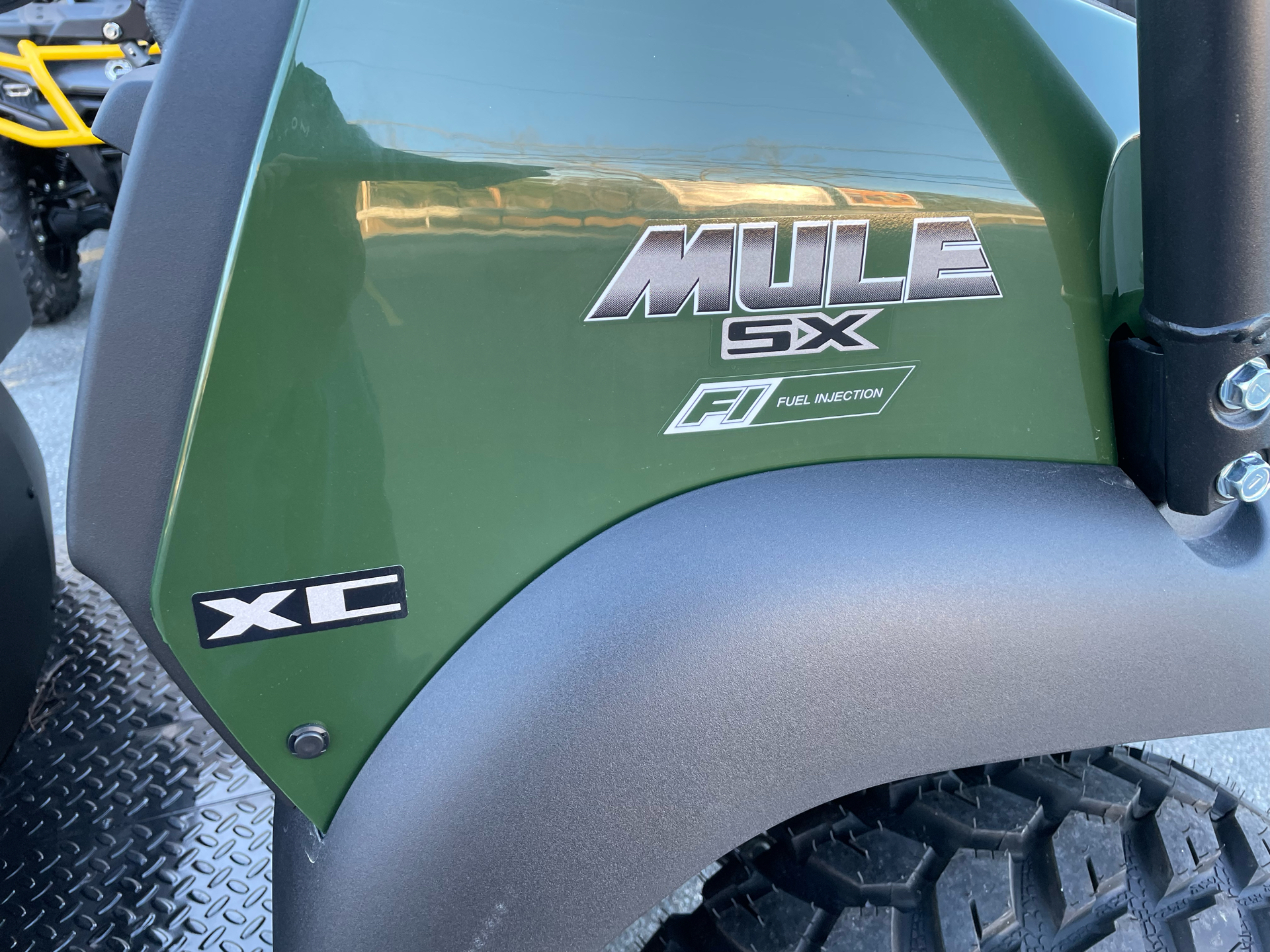 2023 Kawasaki MULE SX 4X4 XC FI in North Chelmsford, Massachusetts - Photo 12
