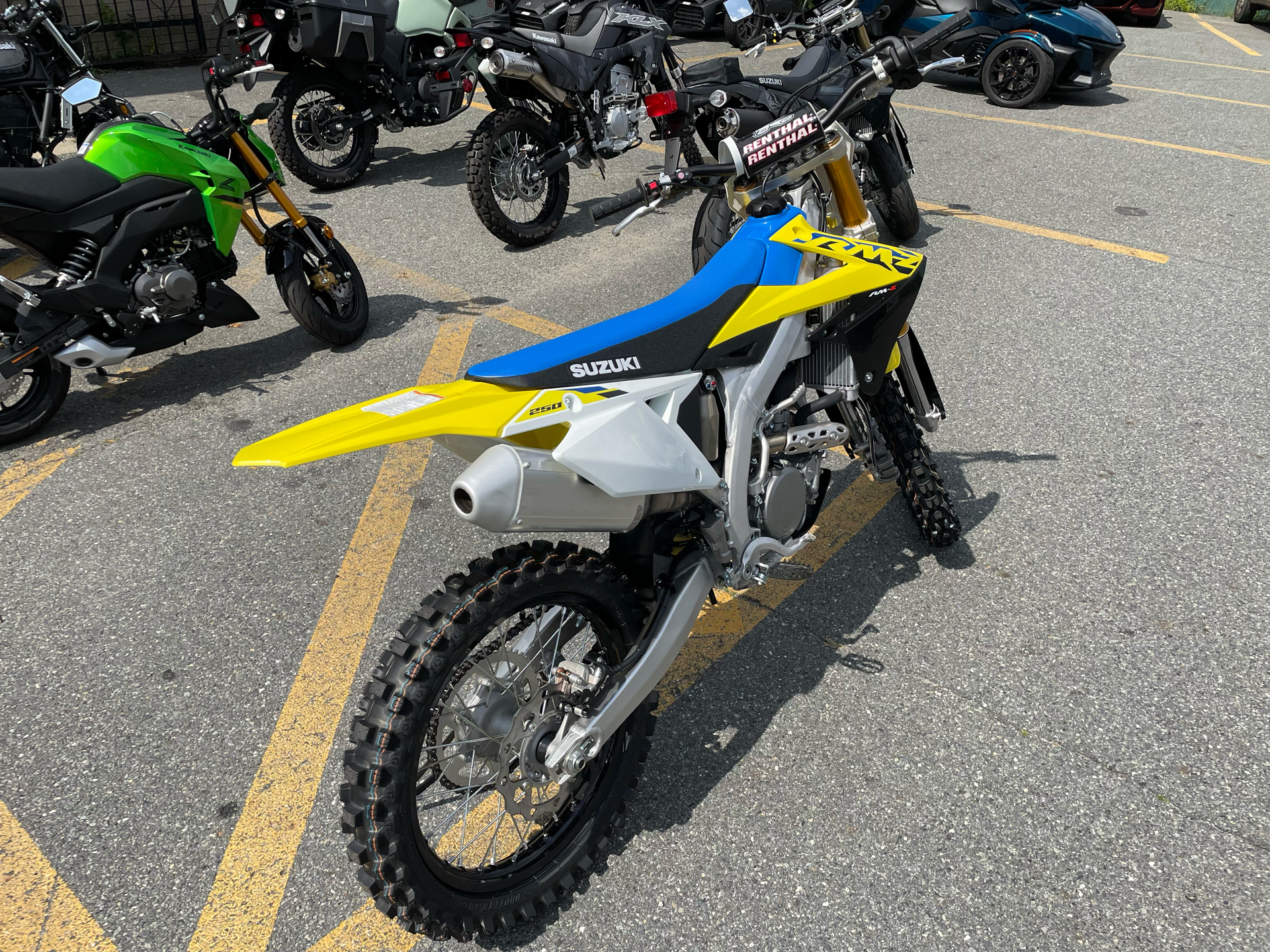 2025 Suzuki RM-Z250 in North Chelmsford, Massachusetts - Photo 9