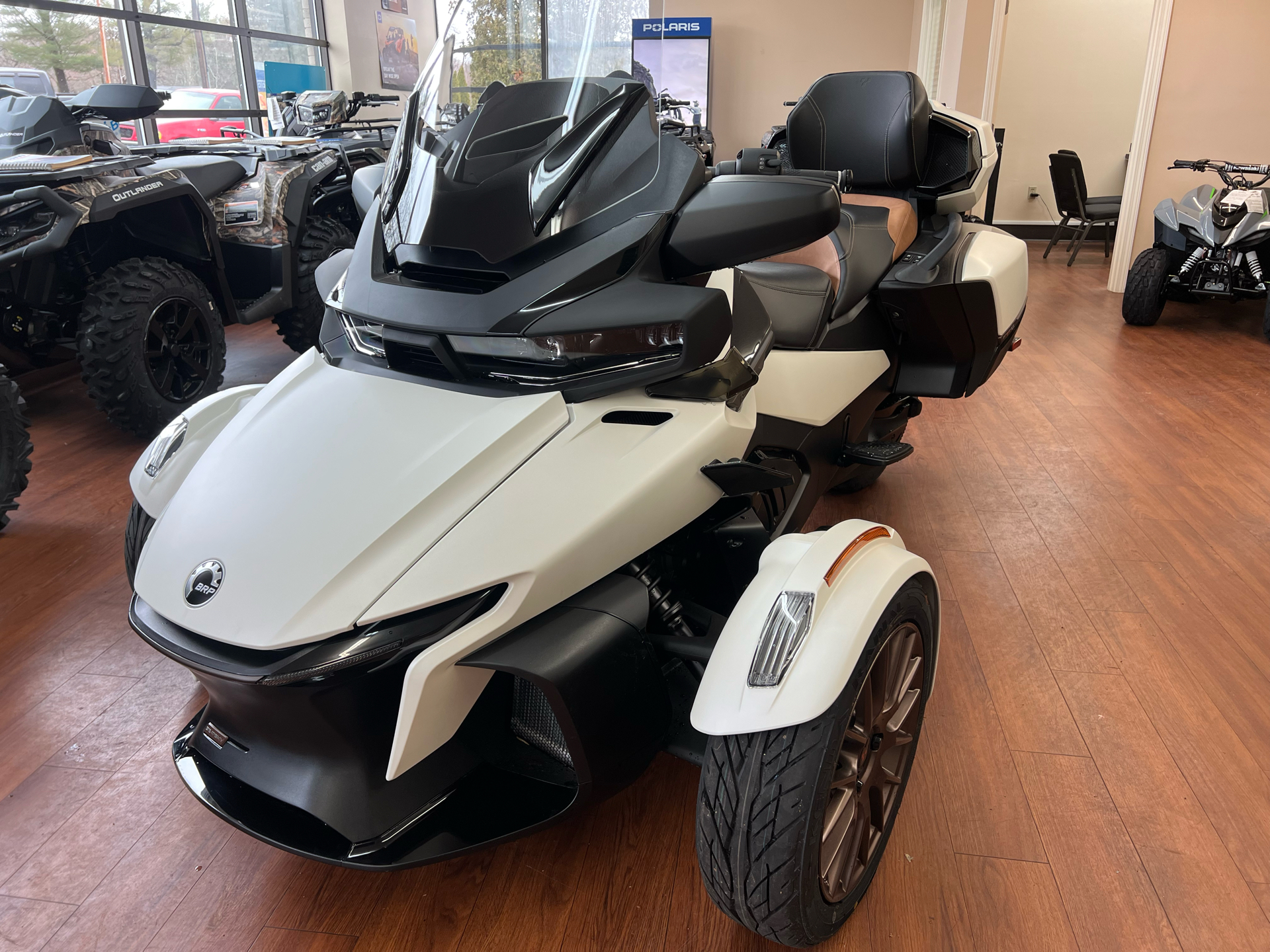 2024 Can-Am Spyder RT Sea-to-Sky in North Chelmsford, Massachusetts - Photo 6