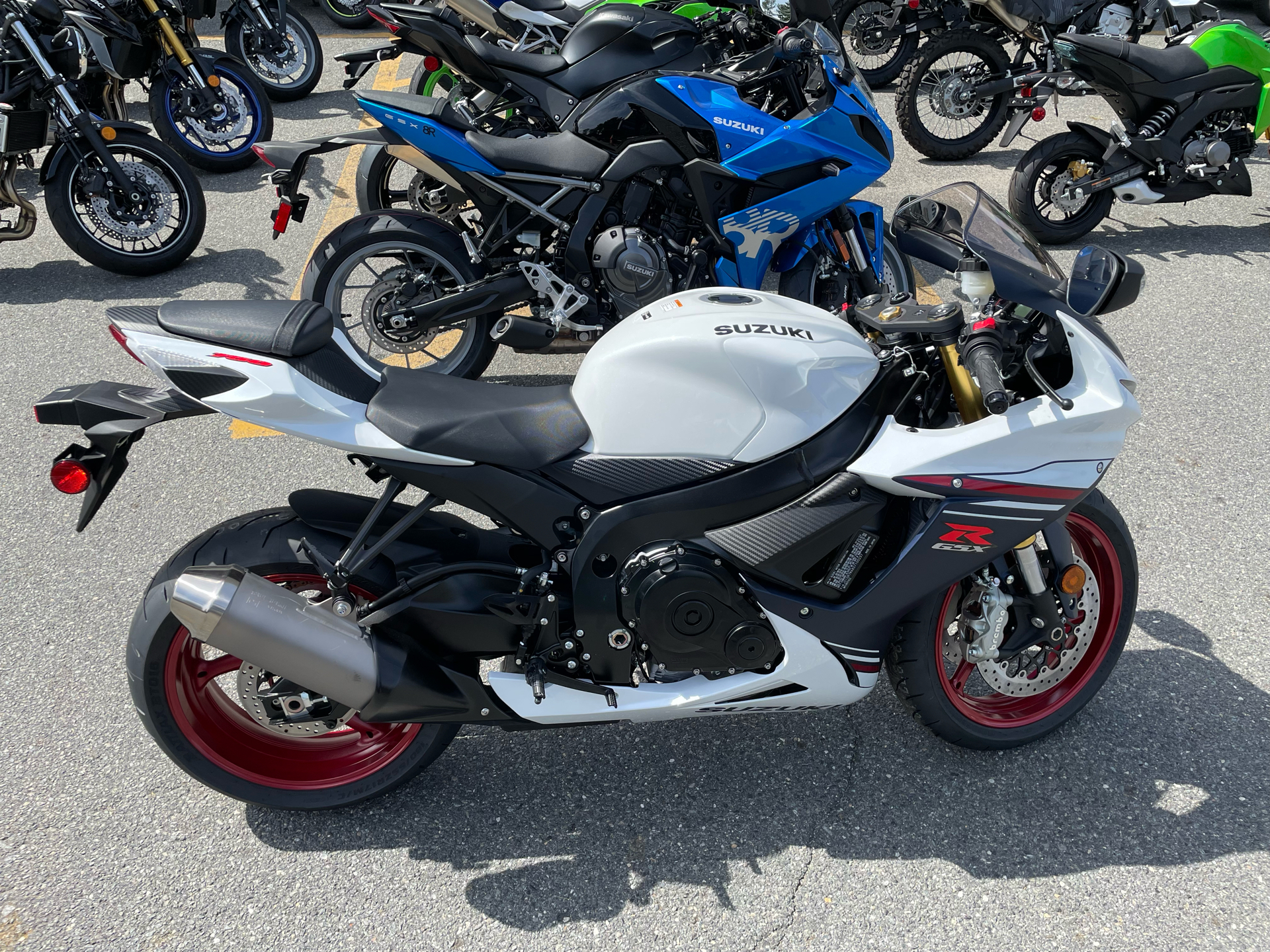 2025 Suzuki GSX-R750 in North Chelmsford, Massachusetts - Photo 8