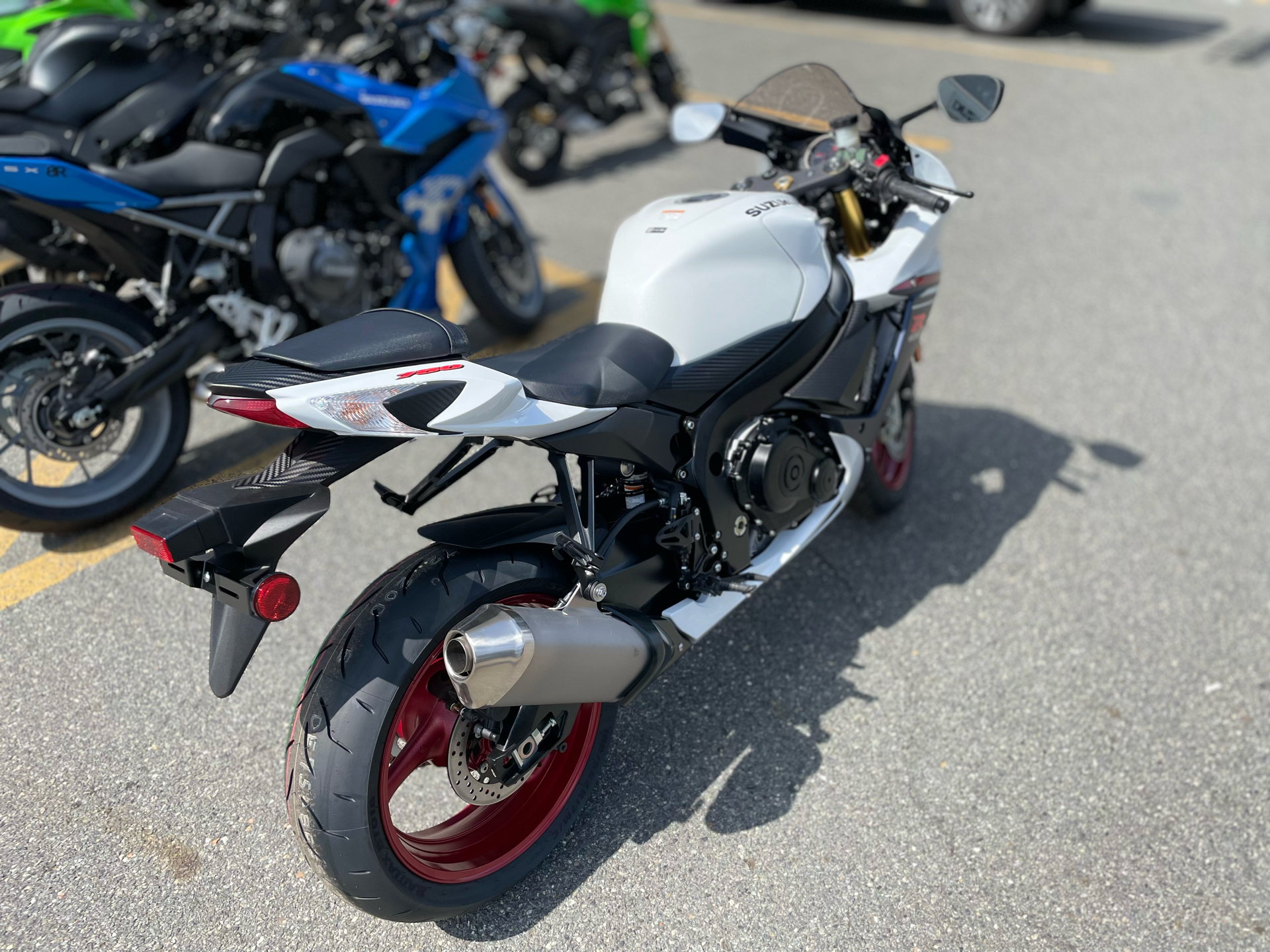 2025 Suzuki GSX-R750 in North Chelmsford, Massachusetts - Photo 9