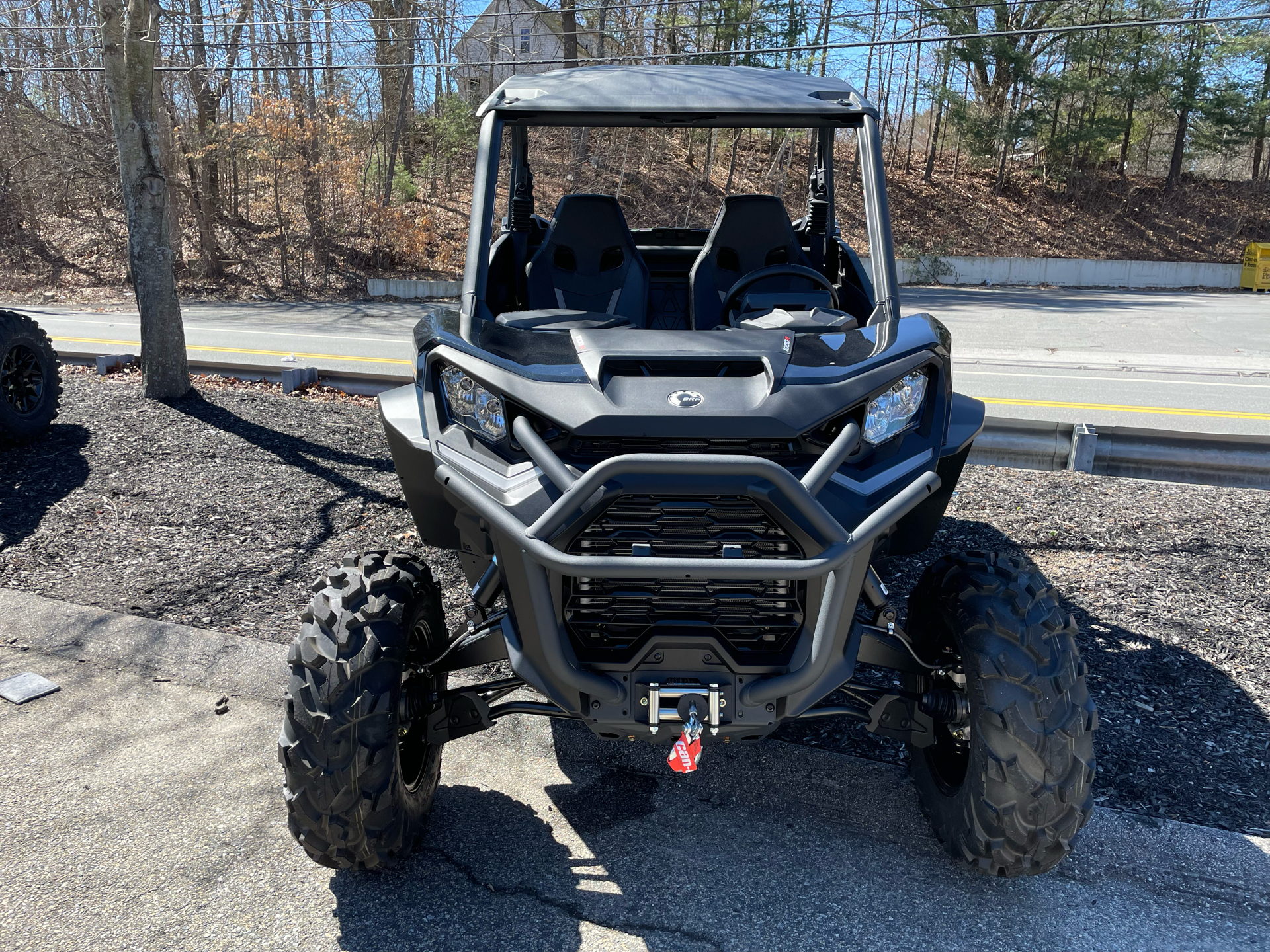 2024 Can-Am Commander XT 1000R in North Chelmsford, Massachusetts - Photo 3