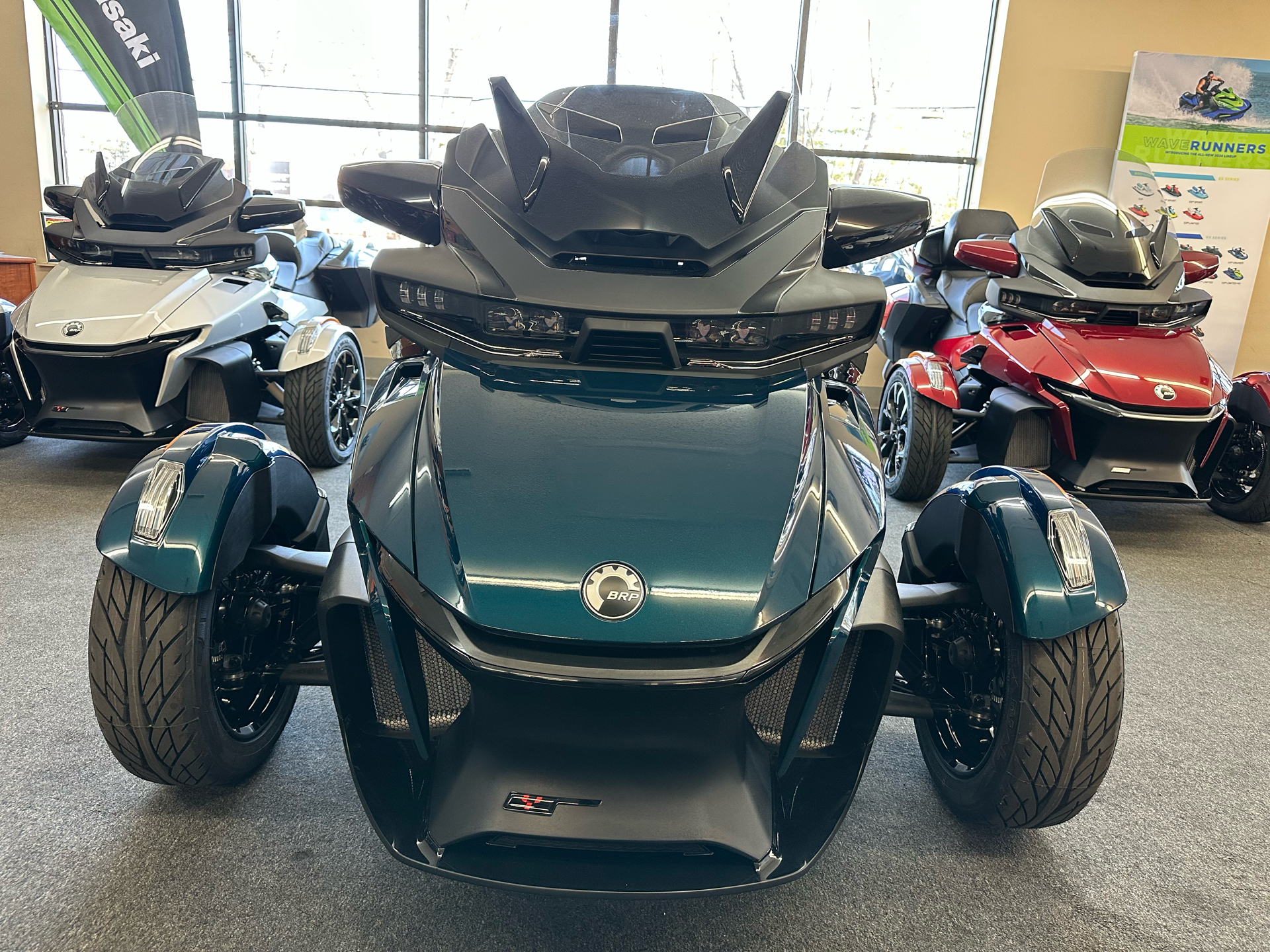2024 Can-Am Spyder RT in North Chelmsford, Massachusetts - Photo 2