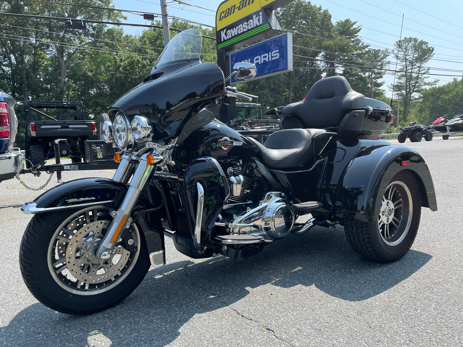 2023 Harley-Davidson Tri Glide® Ultra in North Chelmsford, Massachusetts - Photo 2