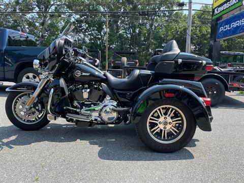 2023 Harley-Davidson Tri Glide® Ultra in North Chelmsford, Massachusetts - Photo 6